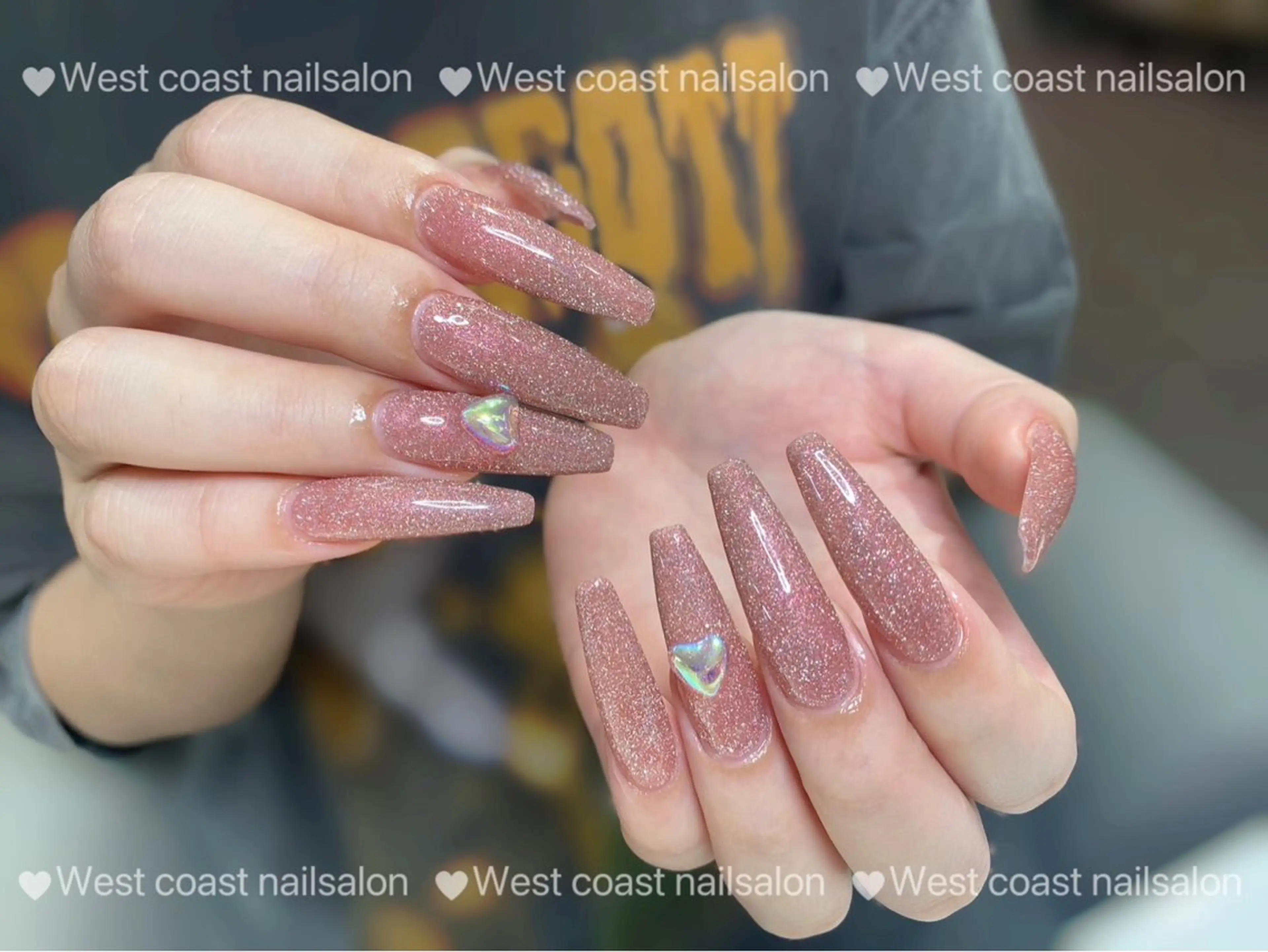 ネイル ハンドネイル ハンドケア リボン、ガーリー パーツ放題専門店のネイルデザイン