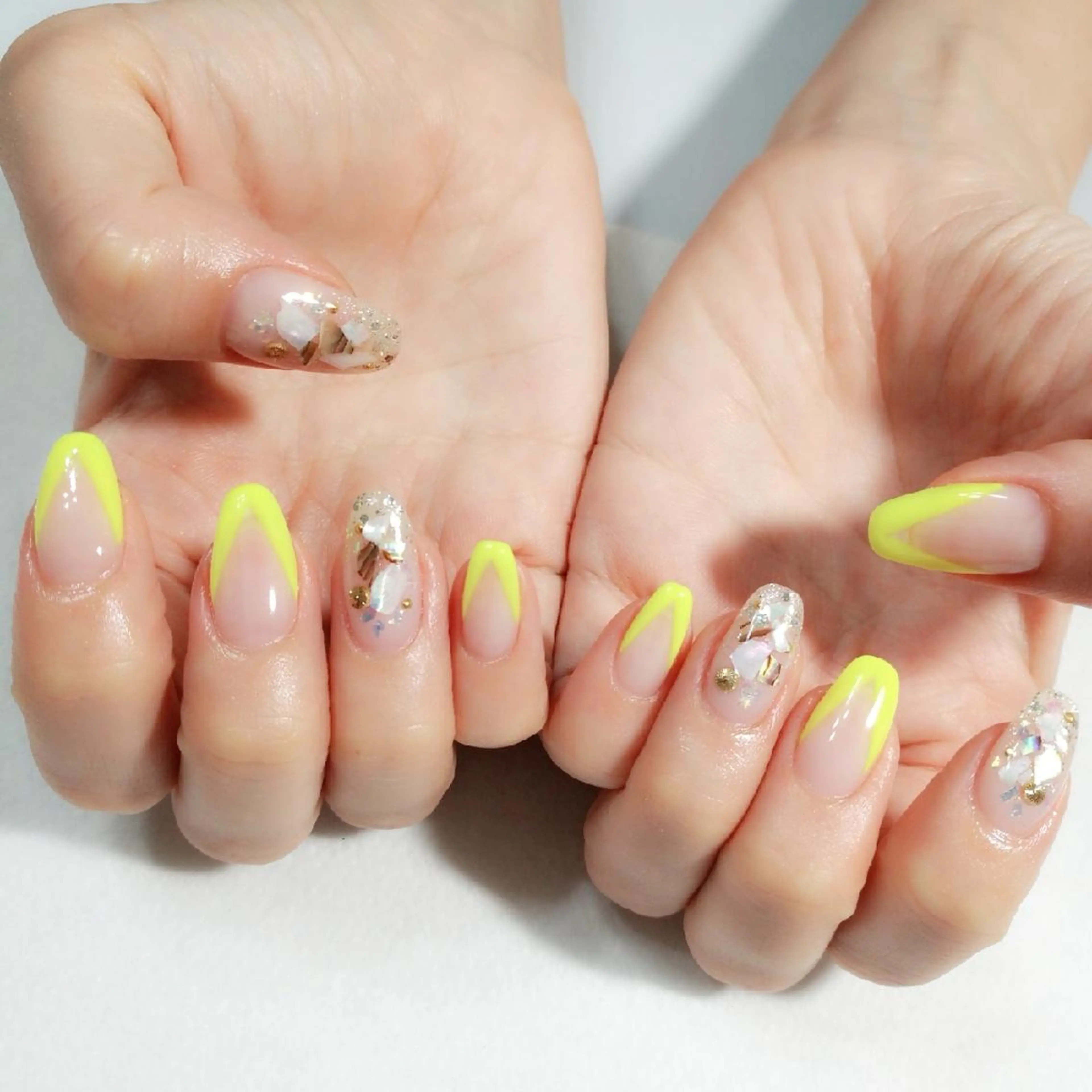 ネイル VIOLUS所属・VIOLUS 関目のネイルデザイン