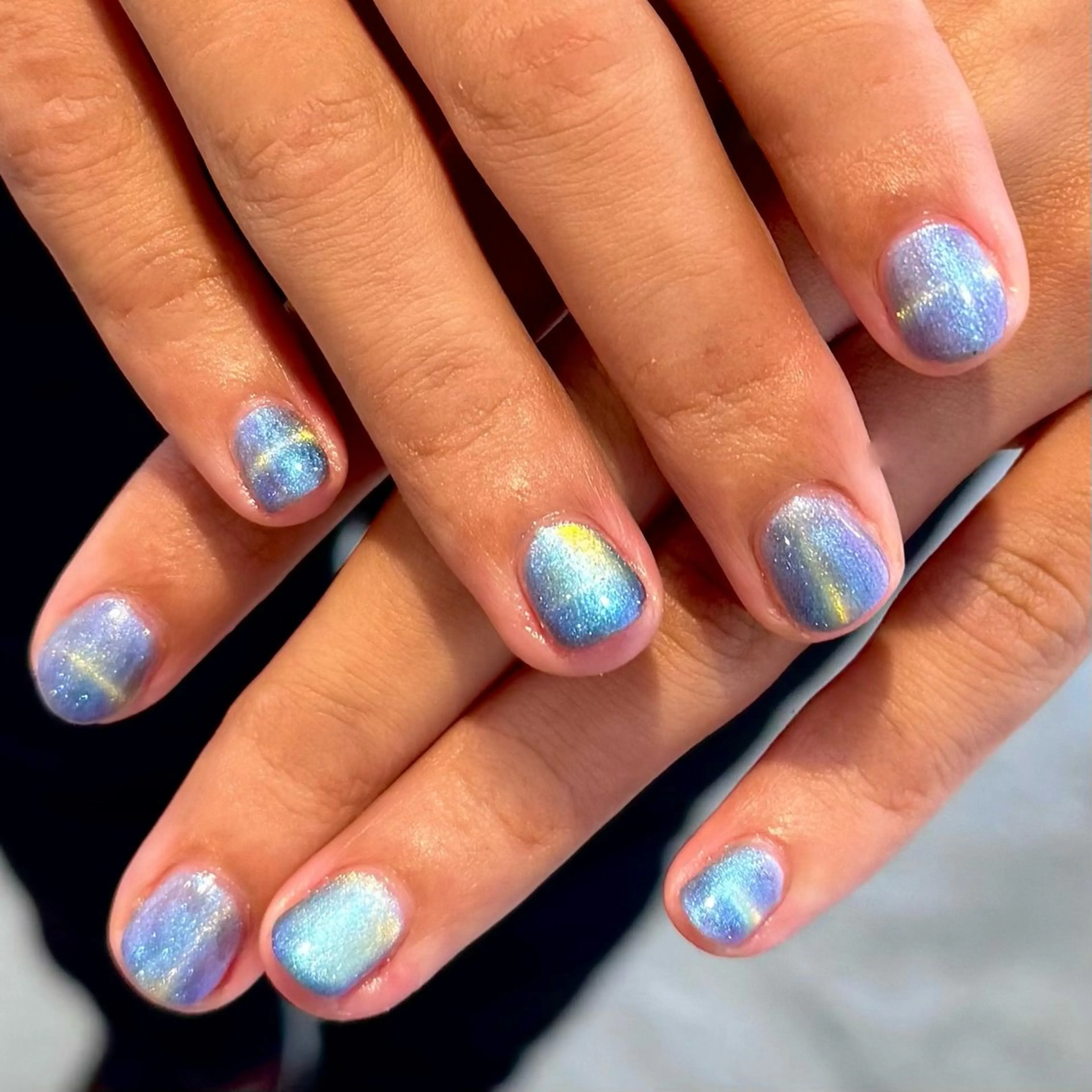 ネイル マグネットネイル ショートネイル ハンドネイル Nes.nail&eyelash沖縄所属・Nes.nail 那覇松山のネイルデザイン