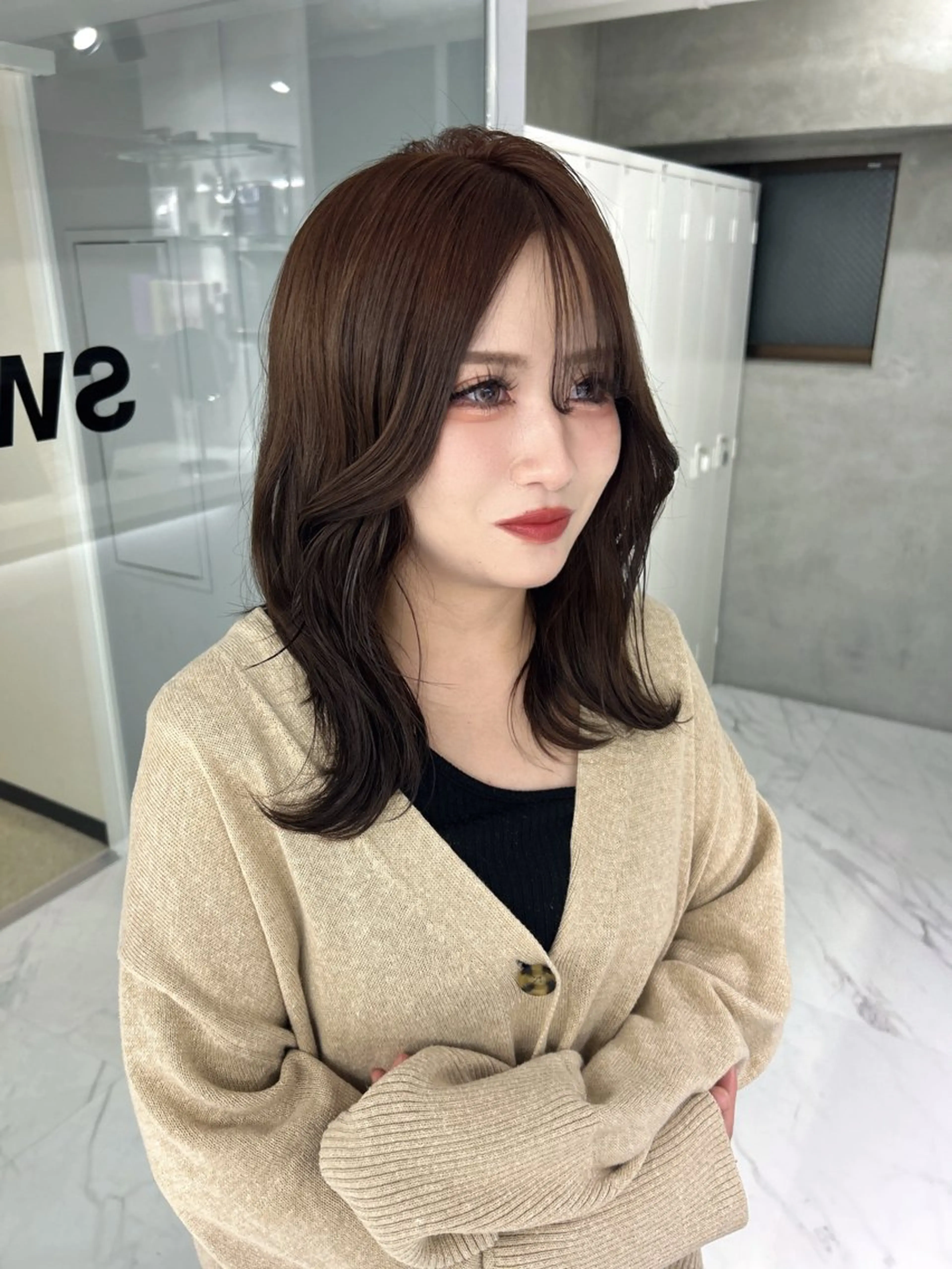 ミディアム カラー ブリーチ ブリーチなしカラー レイヤーカット ヘアカラー トリートメント shizuna/天神 /メンズ/ボブのヘアスタイル