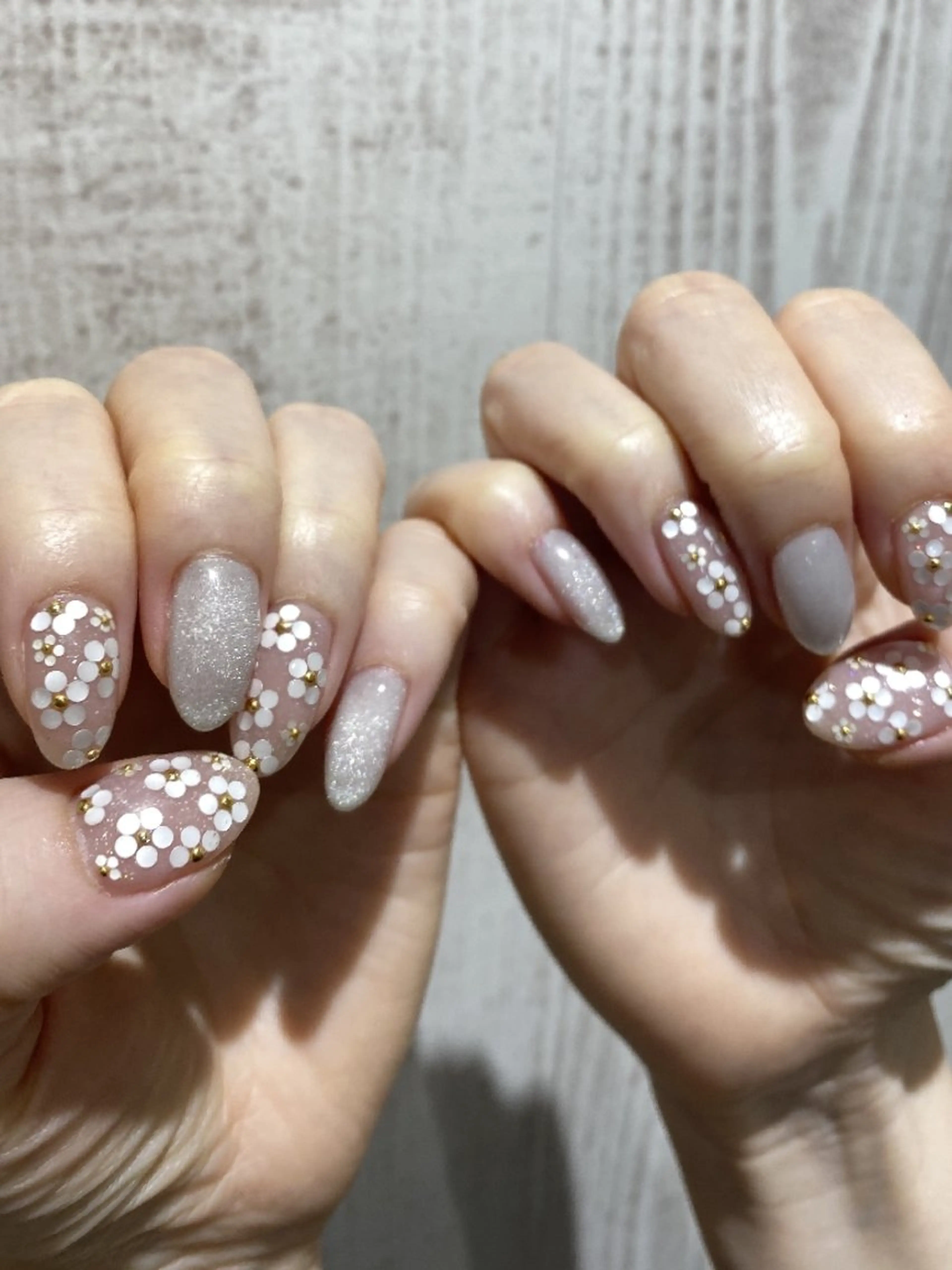 13日限定‼️大人気‼️持ち込みデザインオフなし✌️ストーン、パーツのみ別料金💅の写真