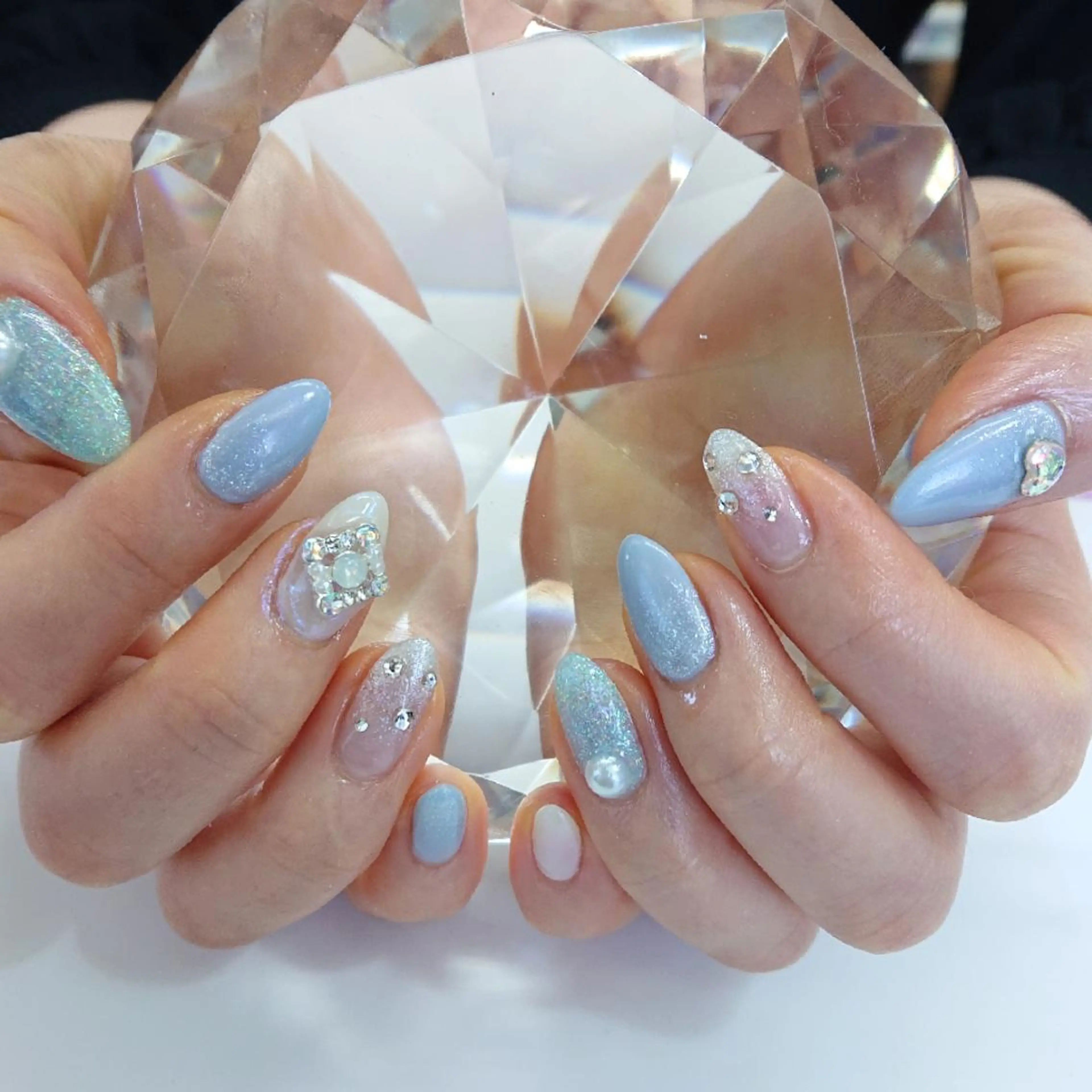 ネイル 持ち込み ハンドネイル Coco Girlsのネイルデザイン