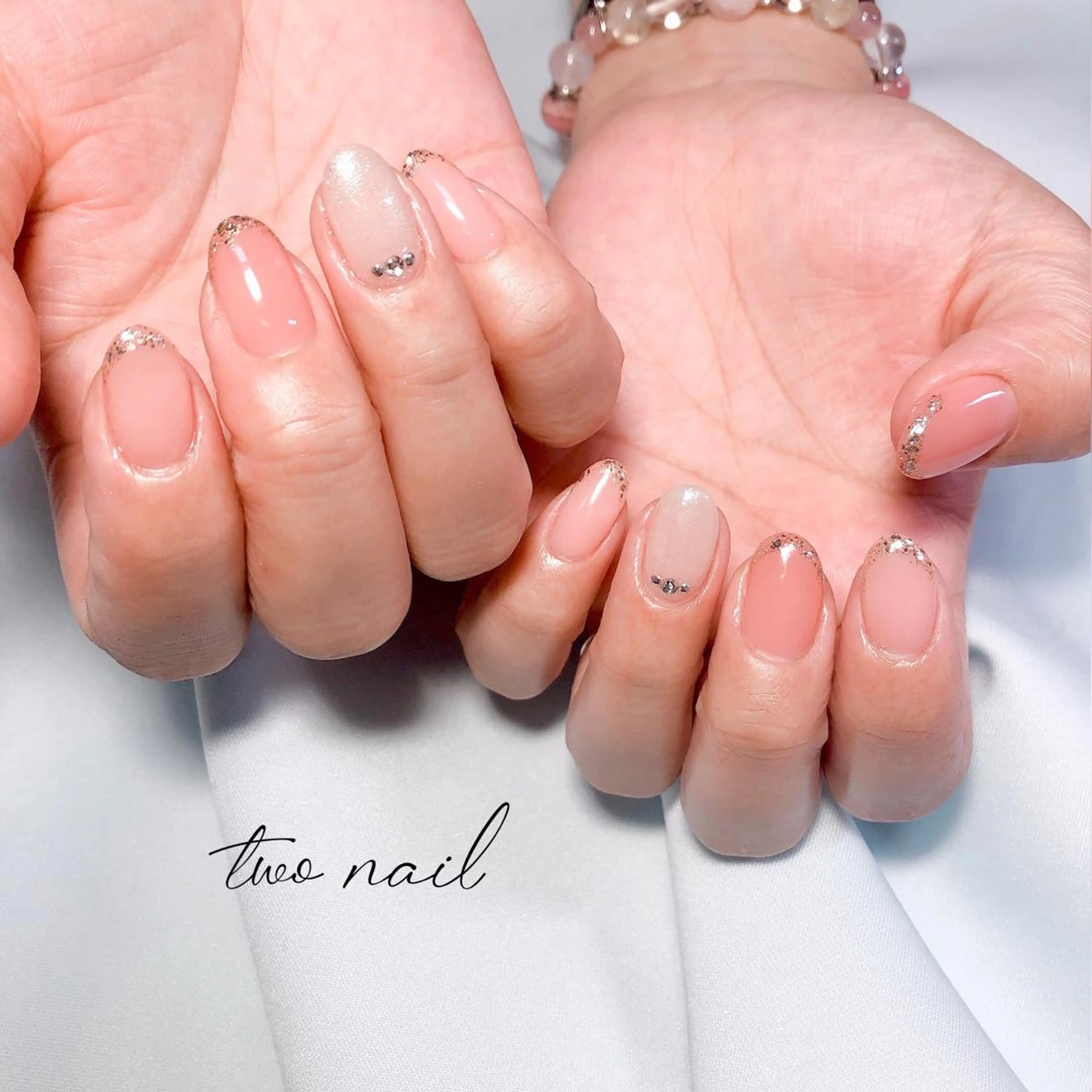 ネイル アートネイル フットネイル ハート ニュアンスネイル ホワイト ハンドネイル two nailのネイルデザイン