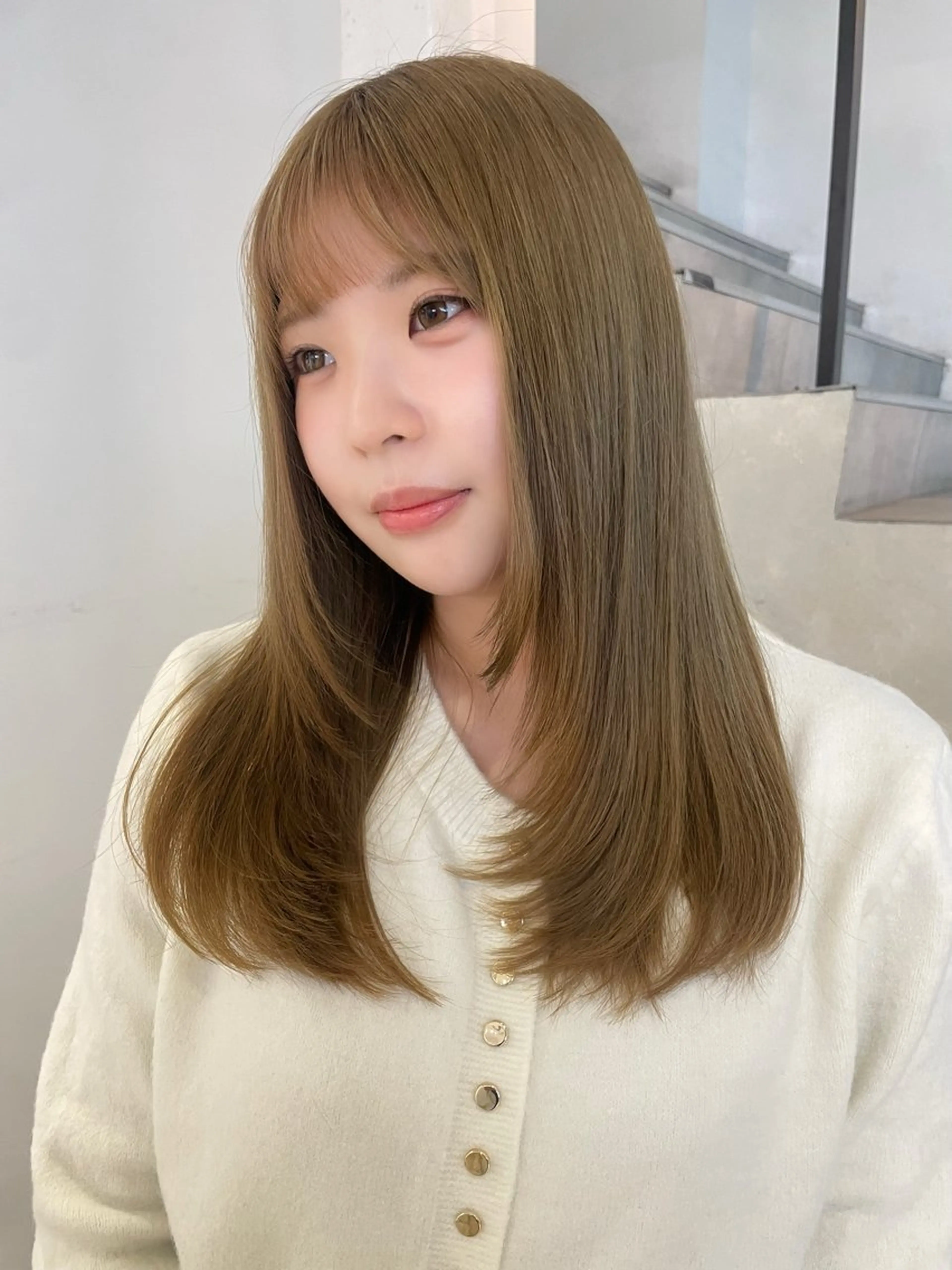 ロング ハッシュレイヤー/ ハイトーン/senaのヘアスタイル