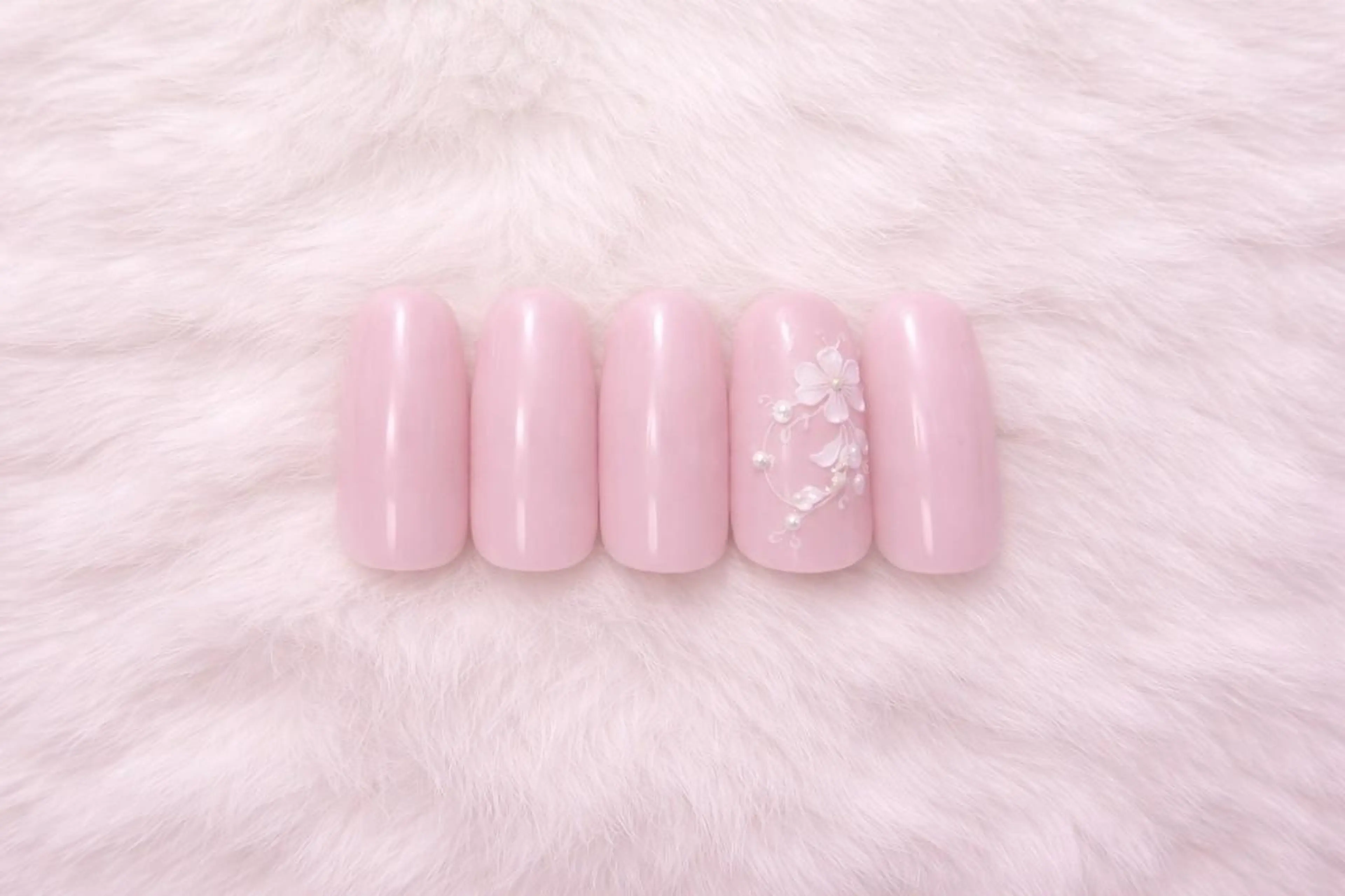 ネイル REBEST南森町 nail🪽のネイルデザイン