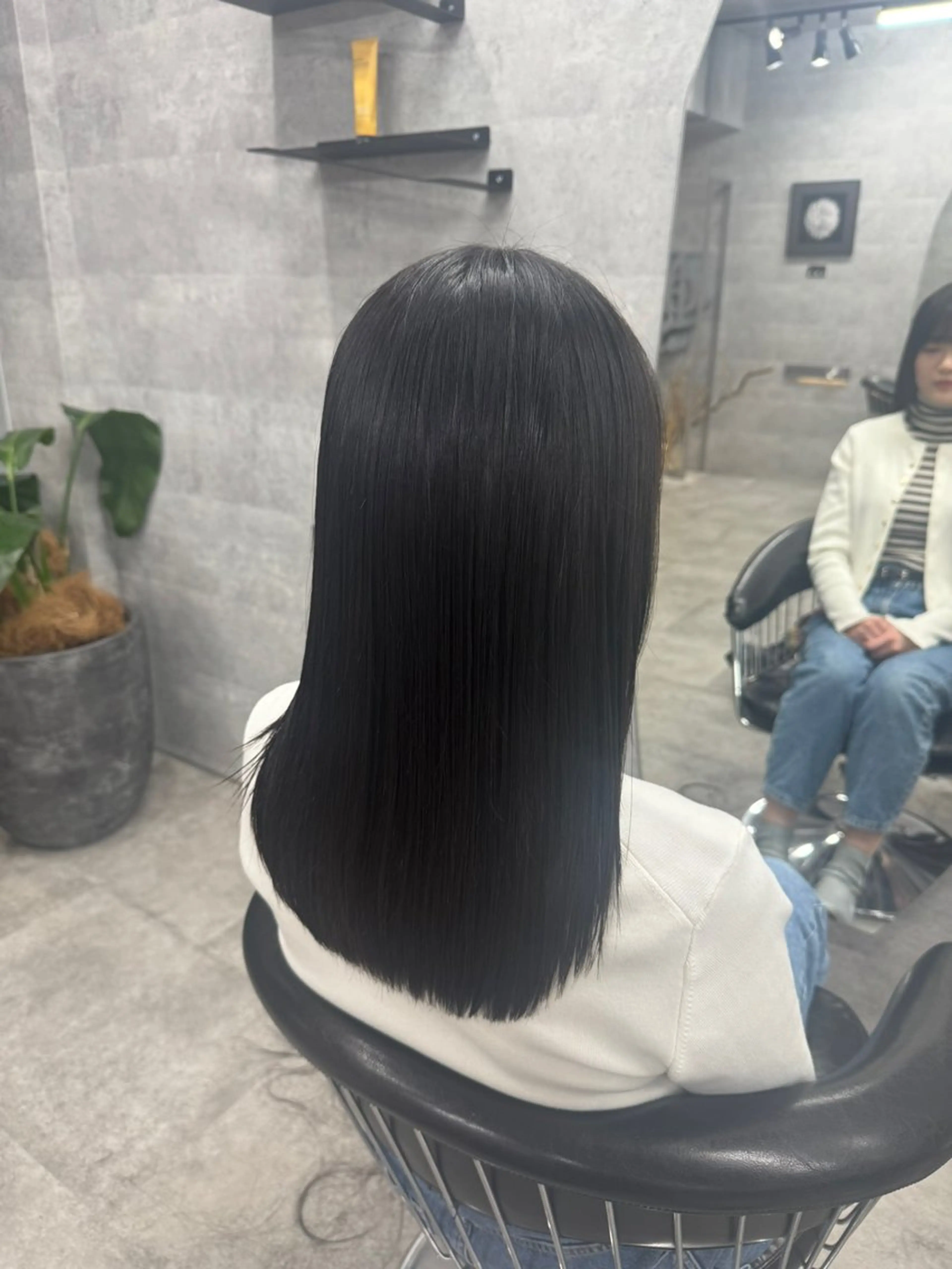 セミロング カット トリートメント あなたのお悩み改善" You"💚❤️💛のヘアスタイル