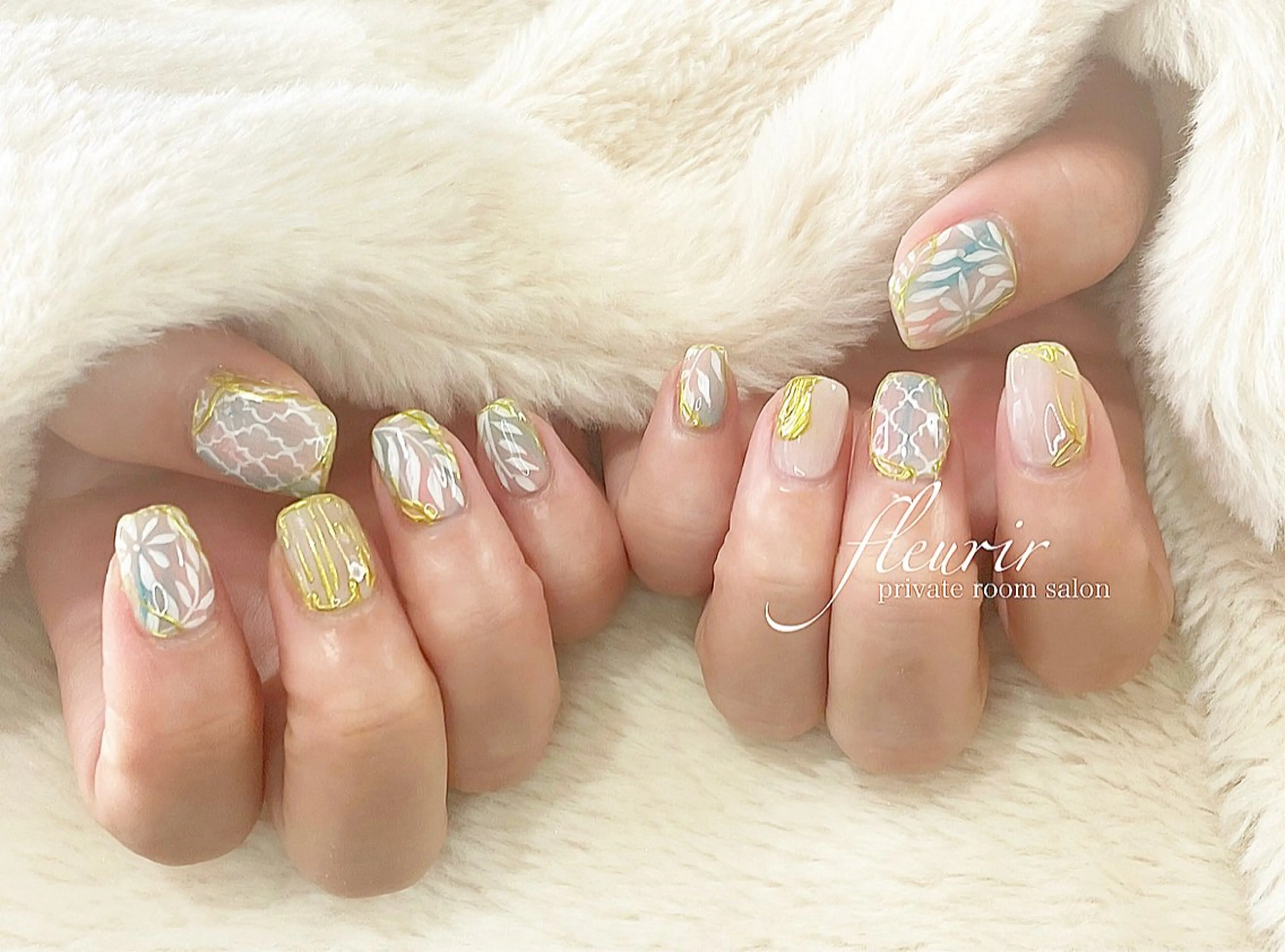 ネイル アートネイル ゴールド ミラーネイル 黄色 フルリール 【プライベートサロンのネイルデザイン