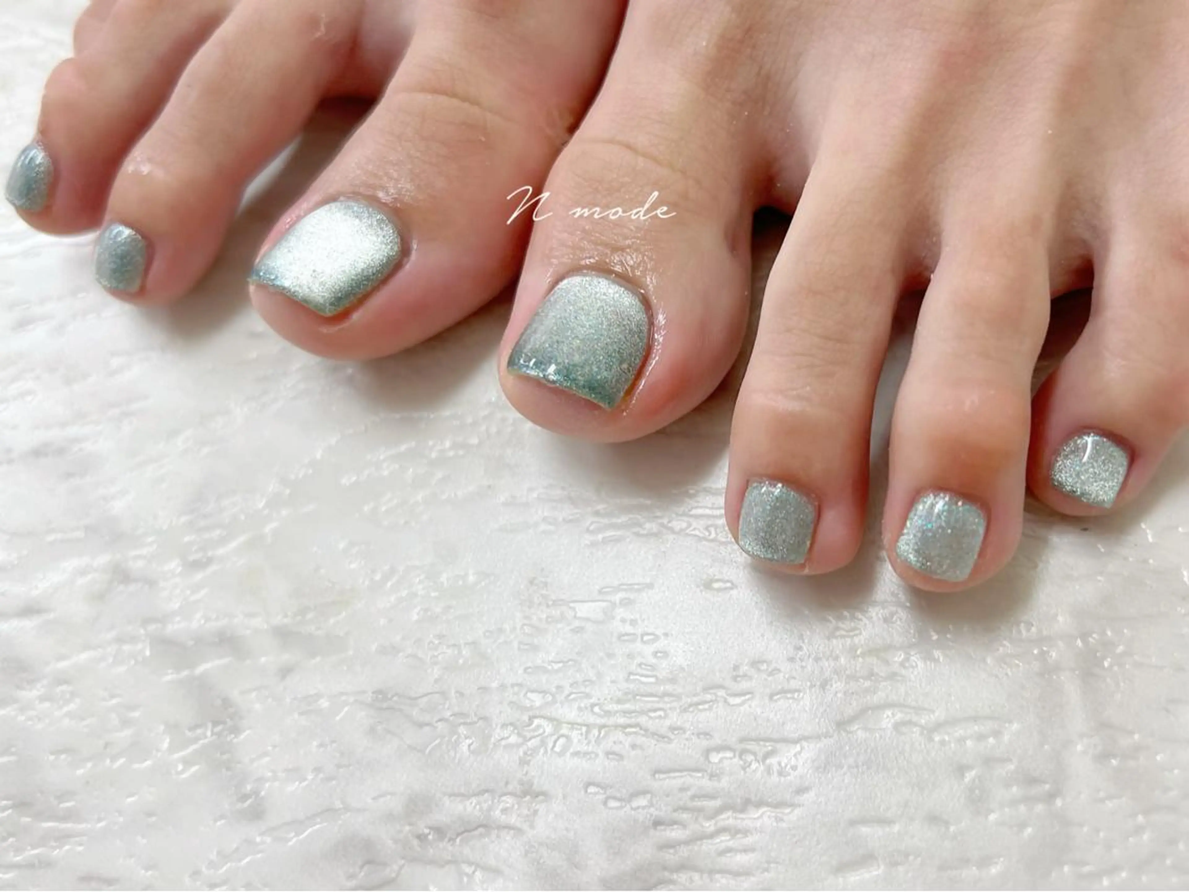 ネイル フットネイル N-mode nail salon所属・NAIL 🎀 AIRIのネイルデザイン