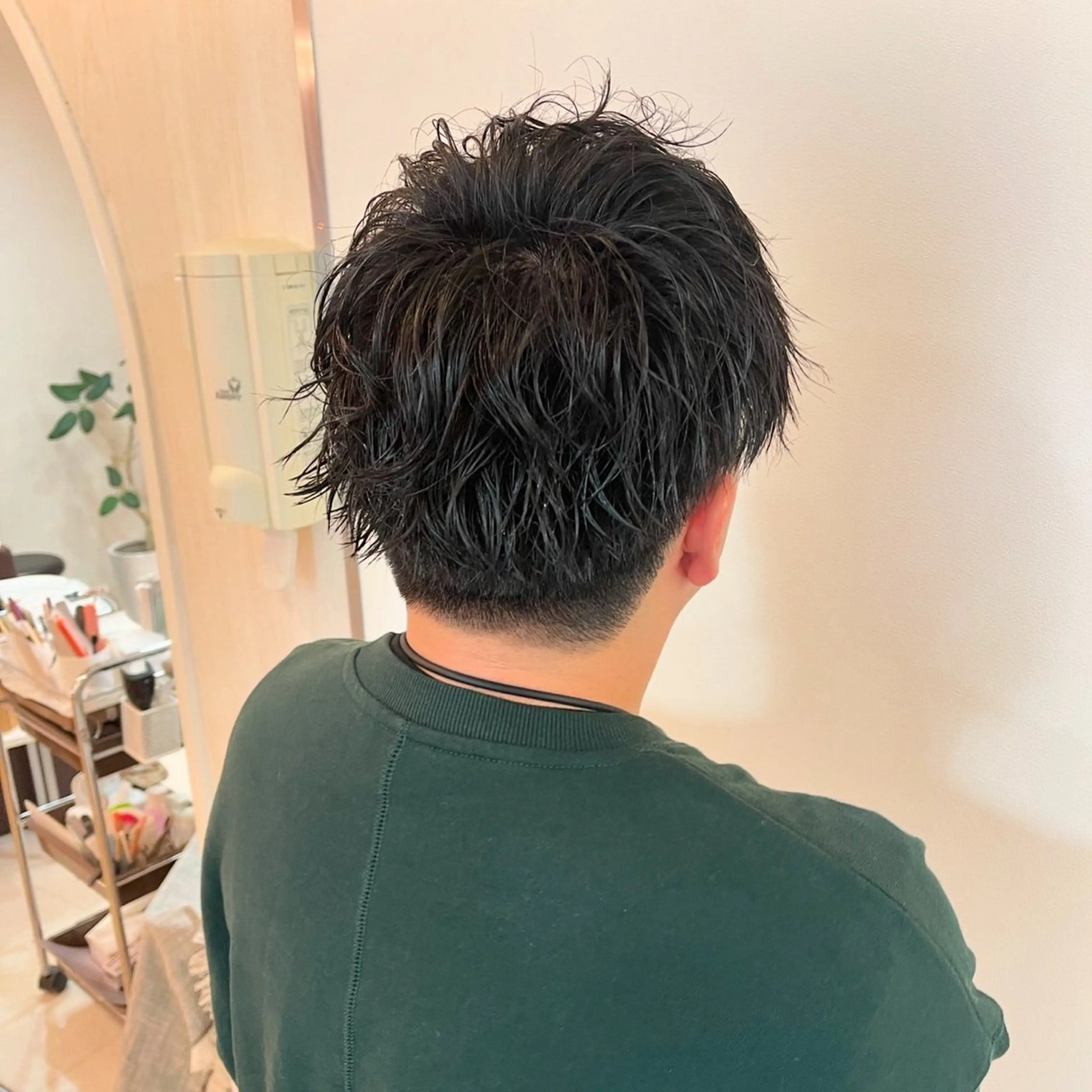 【U24メンズ】波巻きパーマ + カットの写真