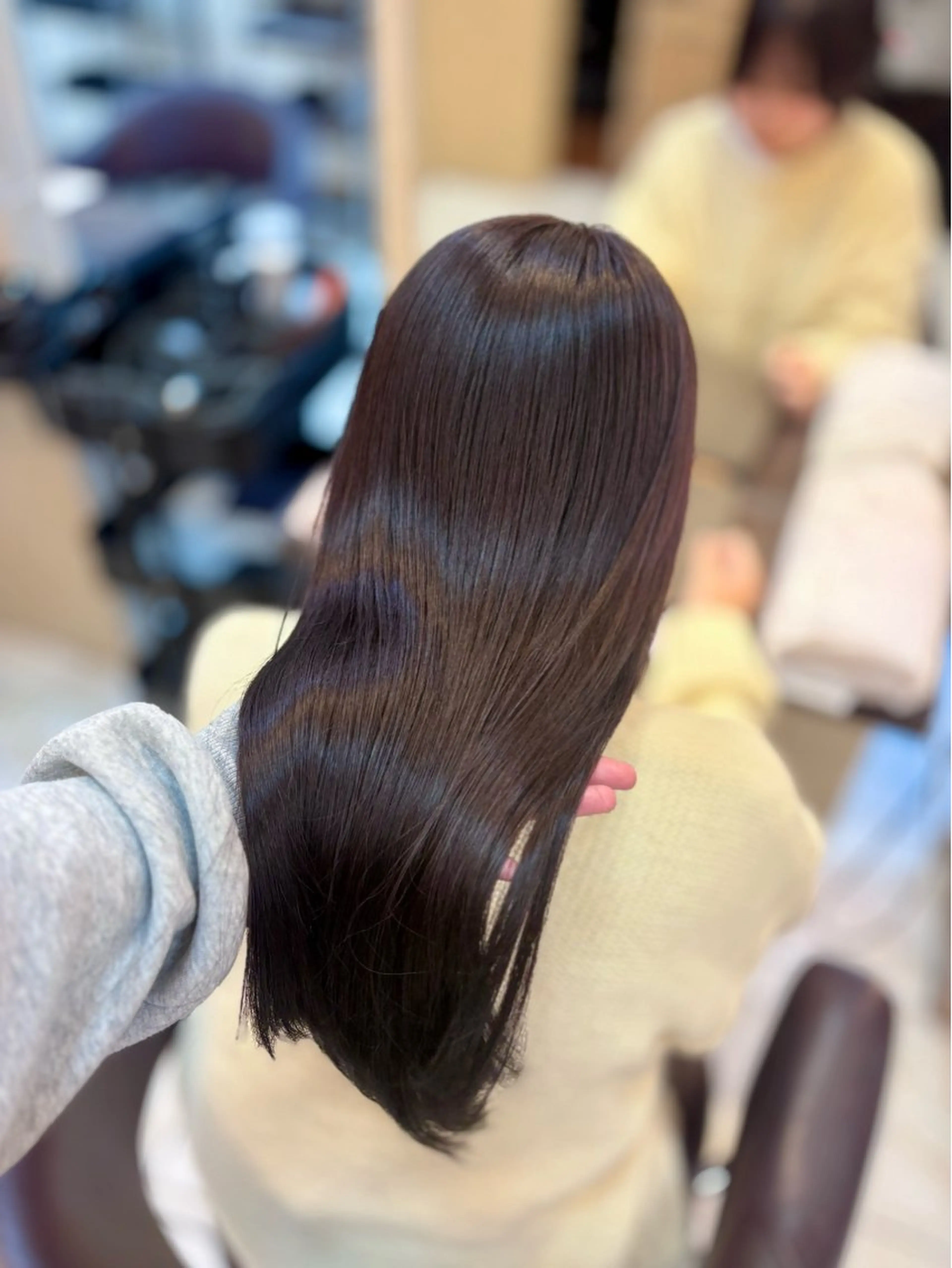 ロング カラー カット ヘアカラー トリートメント 🎀透明感カラー 🐈ナズナのヘアスタイル