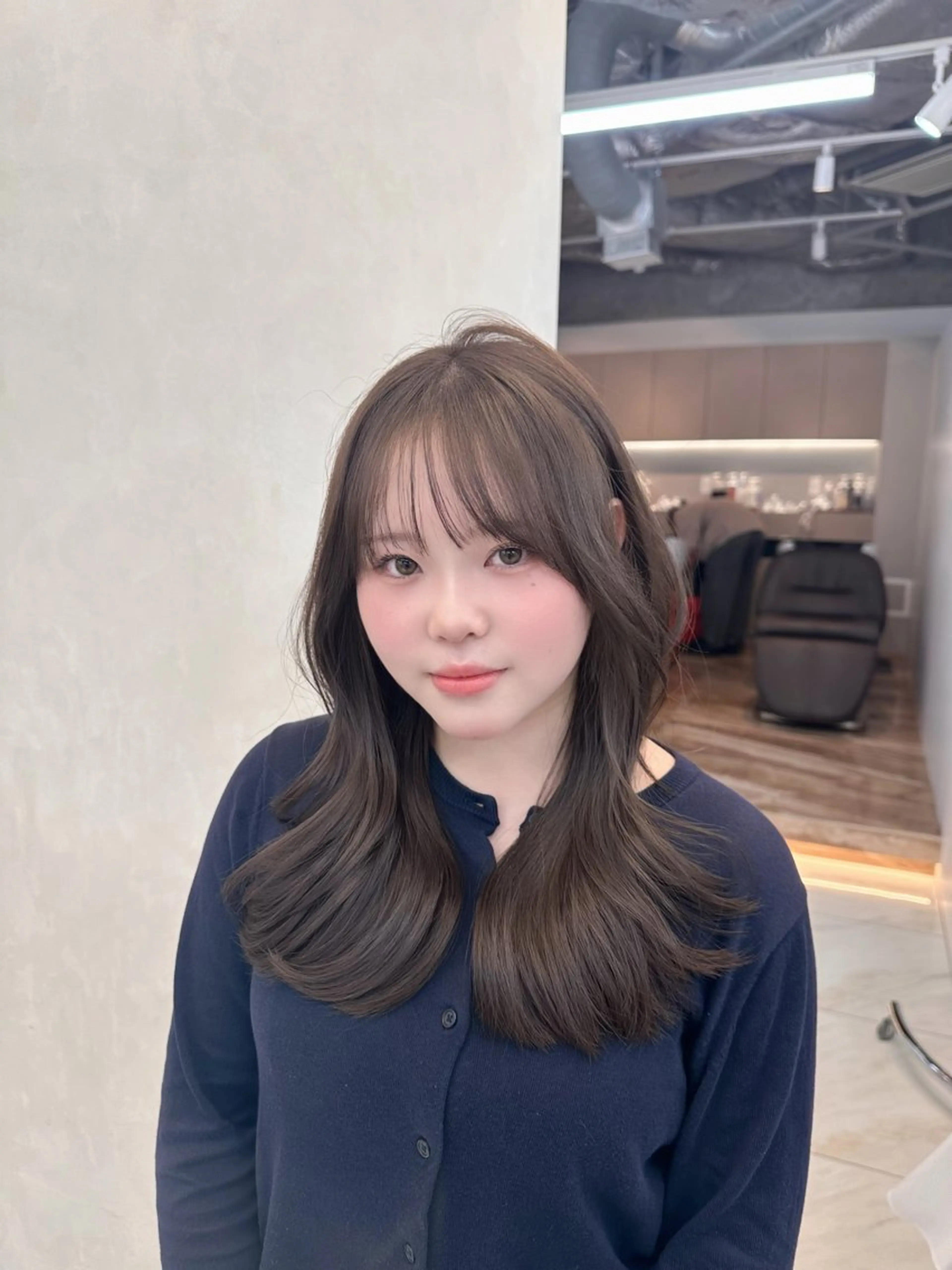 ロング カラー ブラウンカラー レイヤーカット カット ヘアカラー トリートメント ヘアセット ARMONY表参道店所属・韓国風レイヤーカラー ライムのヘアスタイル