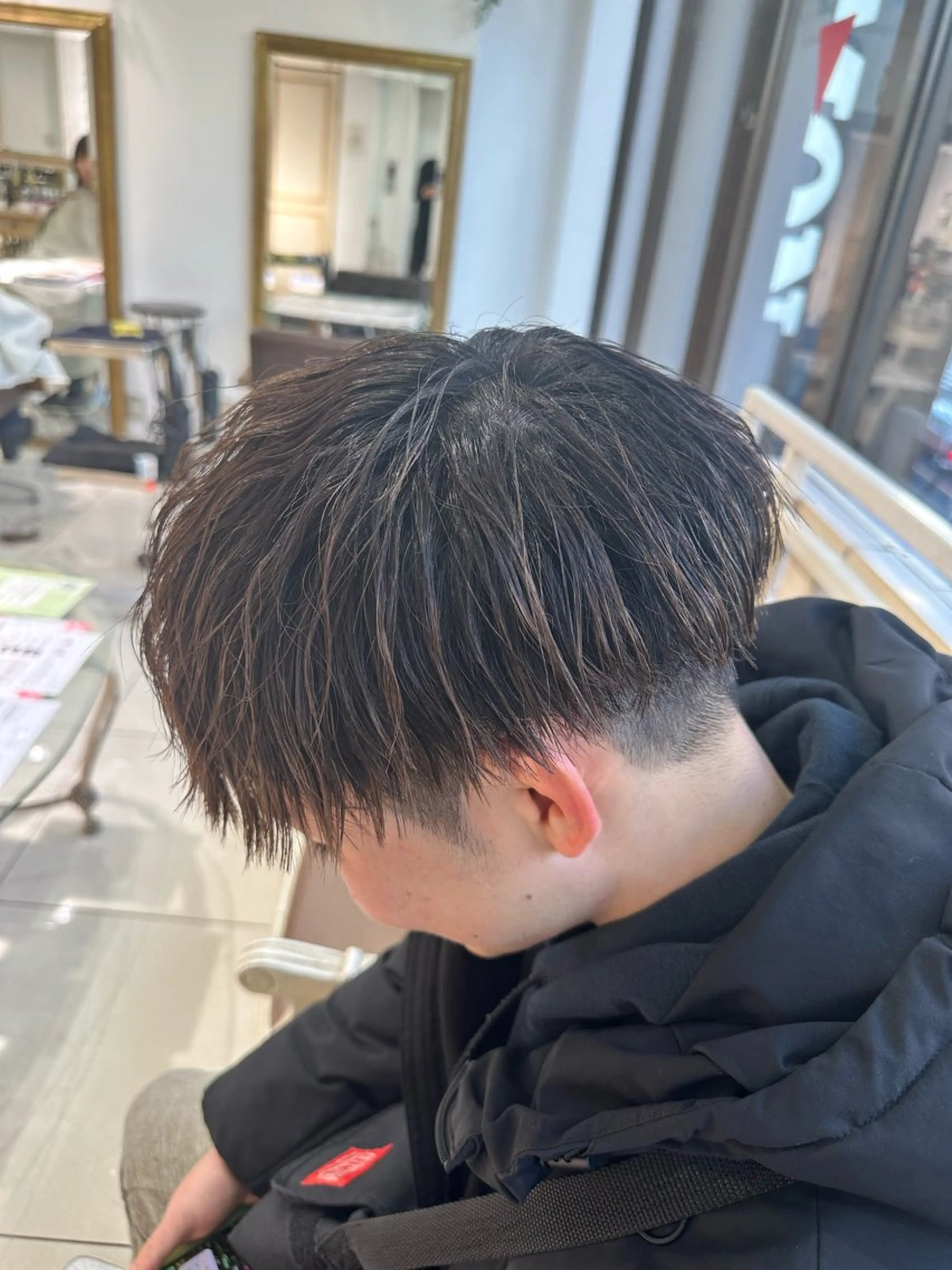 メンズ SALOWIN渋谷caldo店B1所属・岐津公太 メンズ縮毛矯正のプロのヘアスタイル