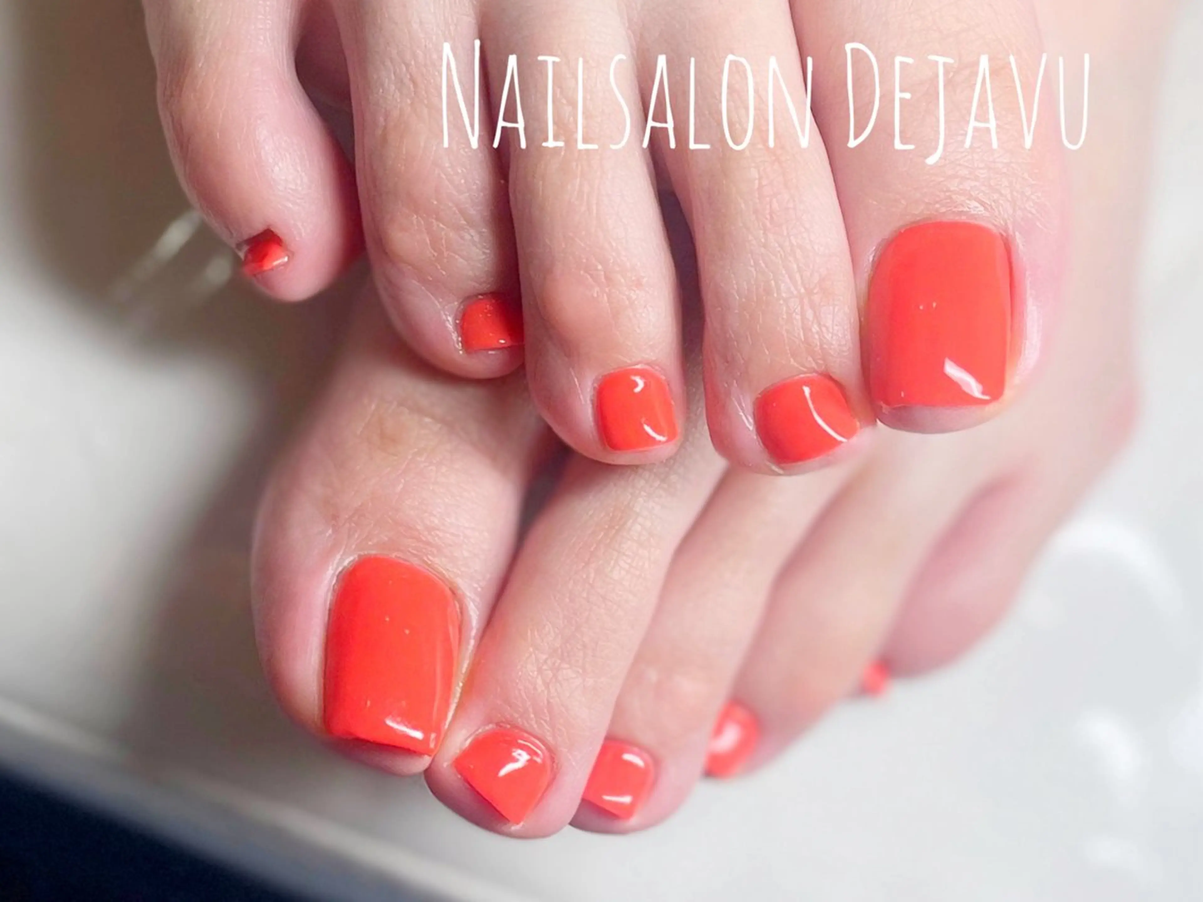 ネイル フットネイル ワンカラーネイル Dejavu所属・Nail salon Dejavu 🌿のネイルデザイン
