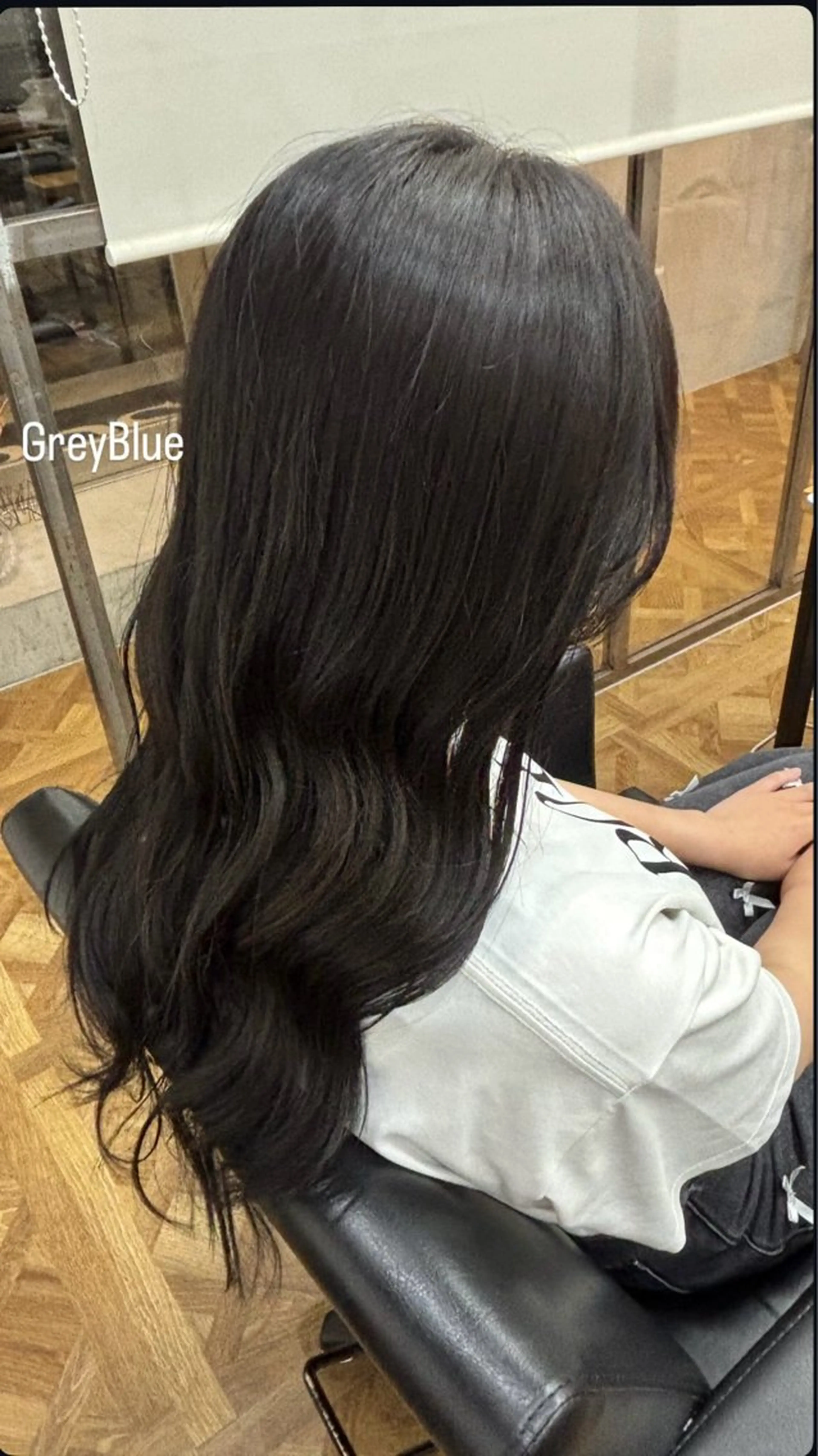 ロング 渡邉 来星のヘアスタイル