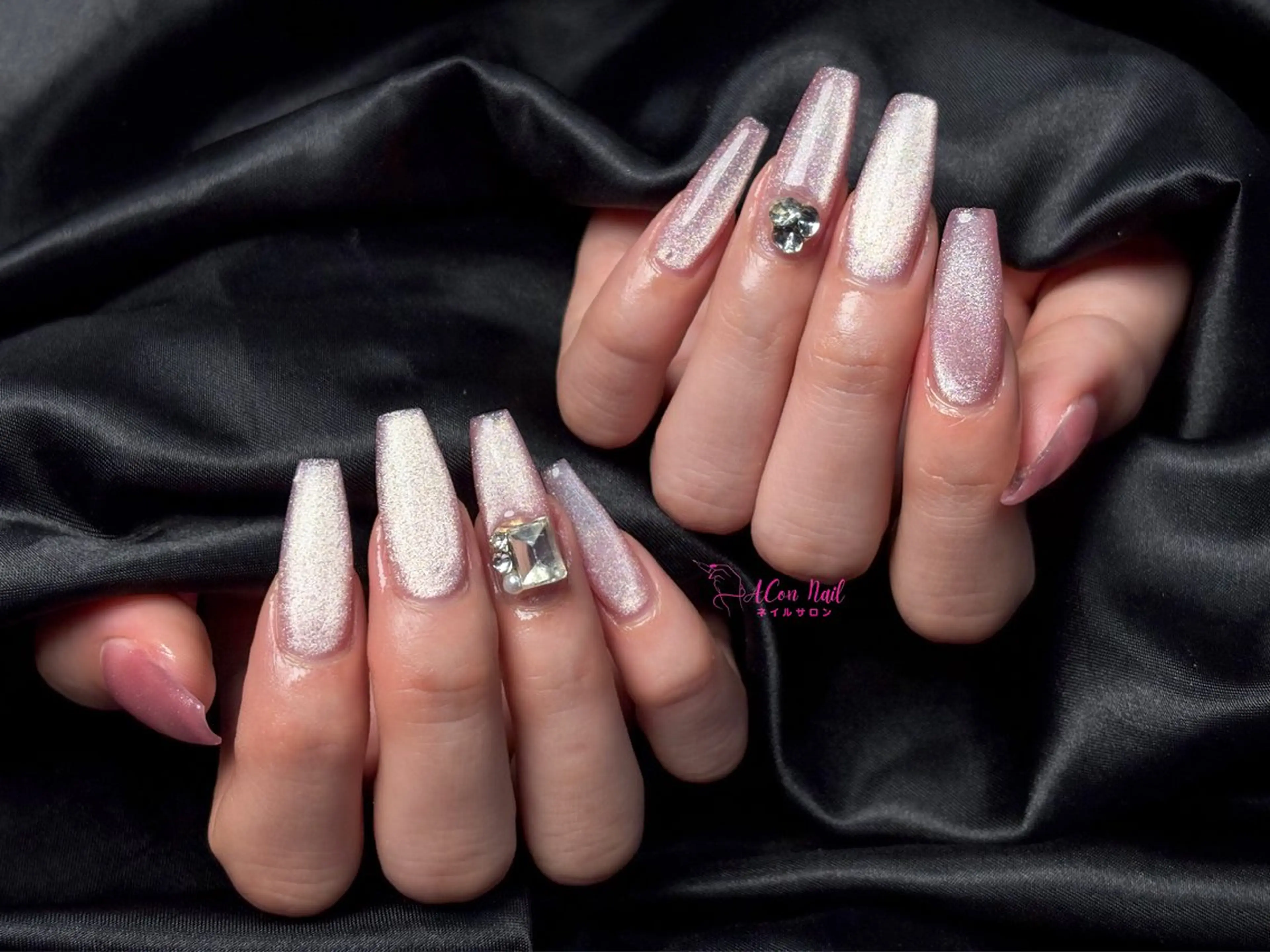 ネイル 桜ネイル 長さ出し フラワーネイル フレンチネイル ジェルネイル ハンドネイル AConNailSalon所属・ACon NailSalonのネイルデザイン