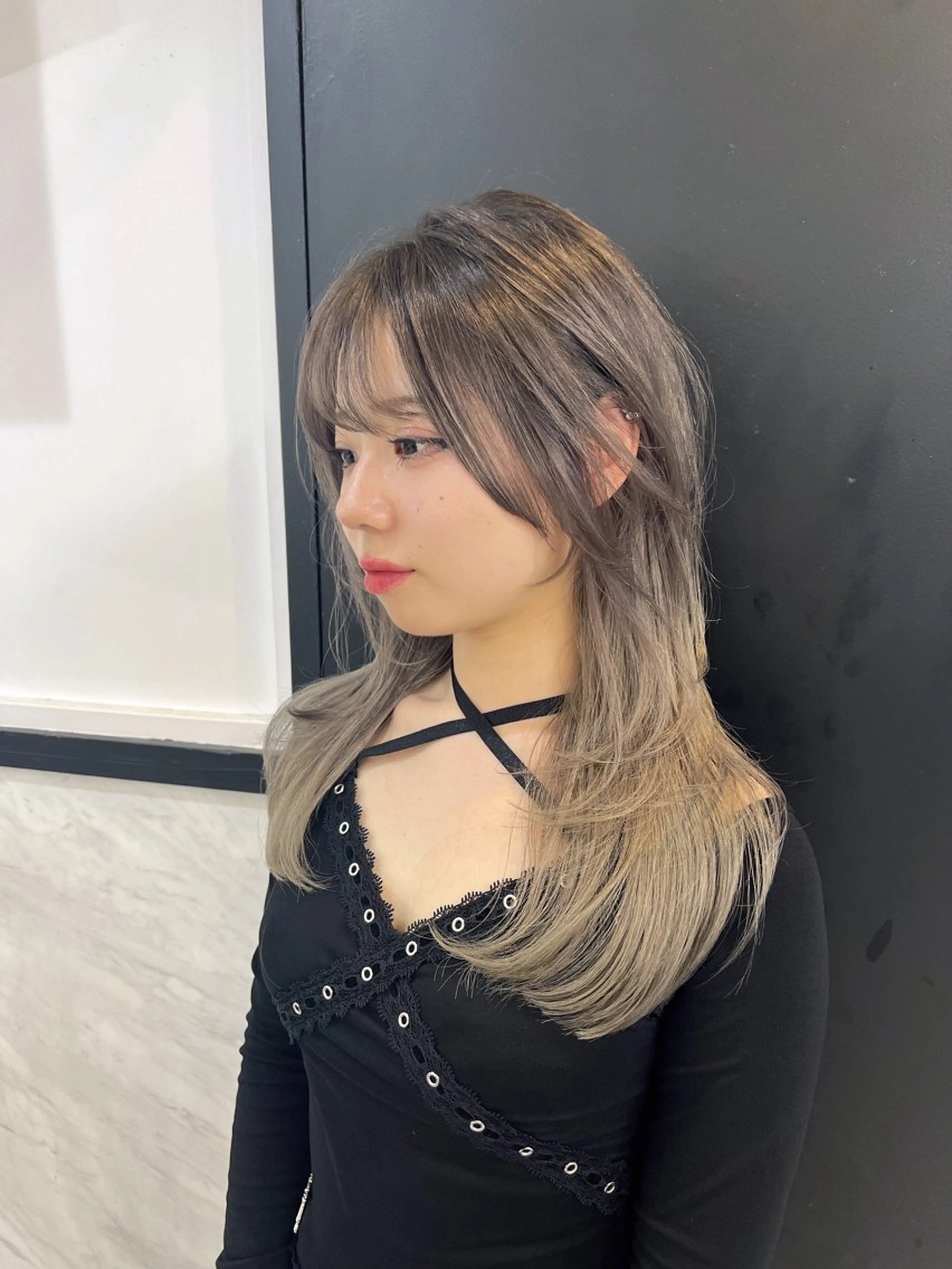 ミディアム カラー ハイレイヤー レイヤーカット カット ヘアカラー トリートメント ✨髪質改善✖︎韓国 レイヤー✨ナカムラのヘアスタイル