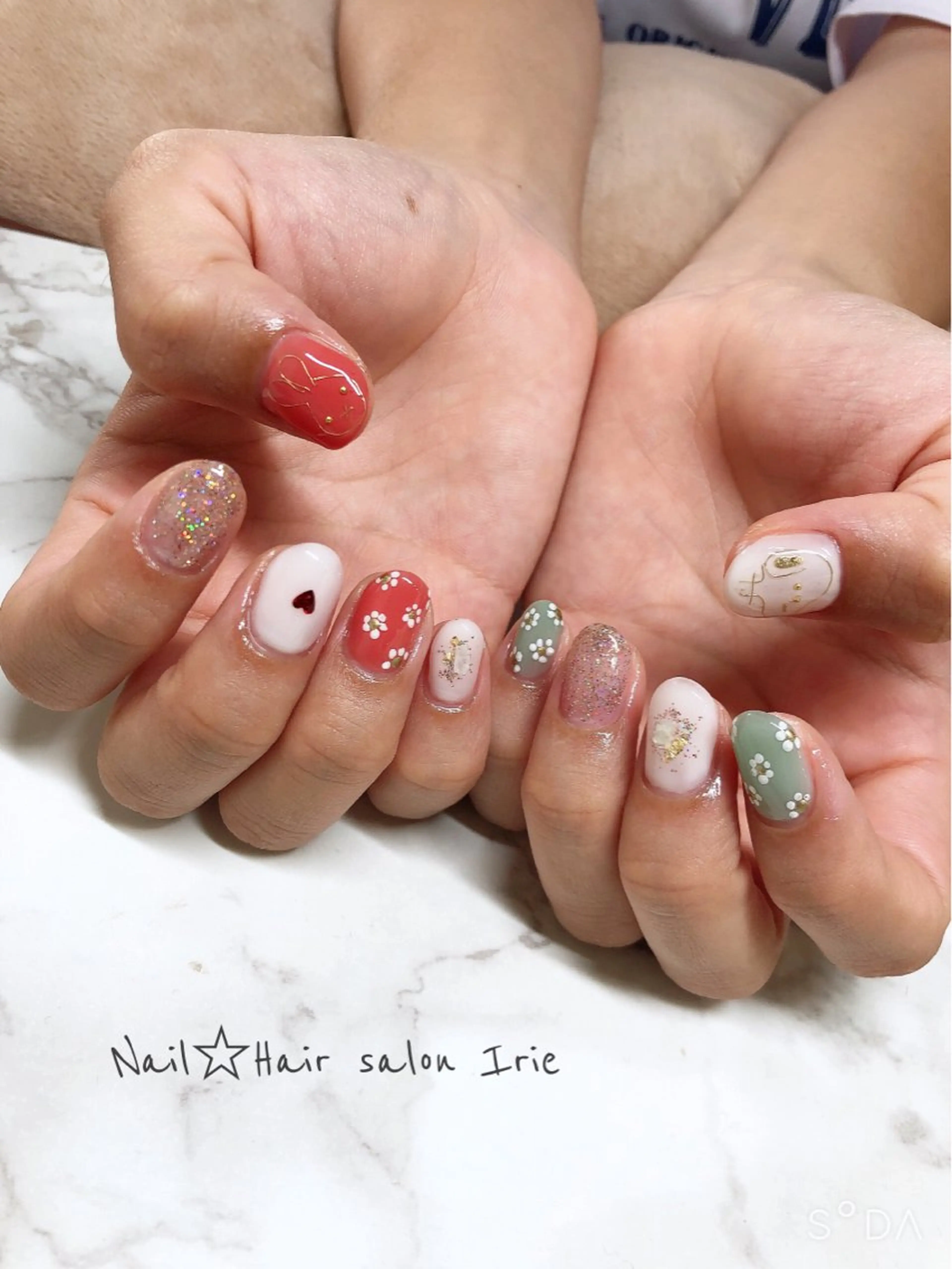 ネイル Hair salon Irie所属・與儀 知佳のネイルデザイン