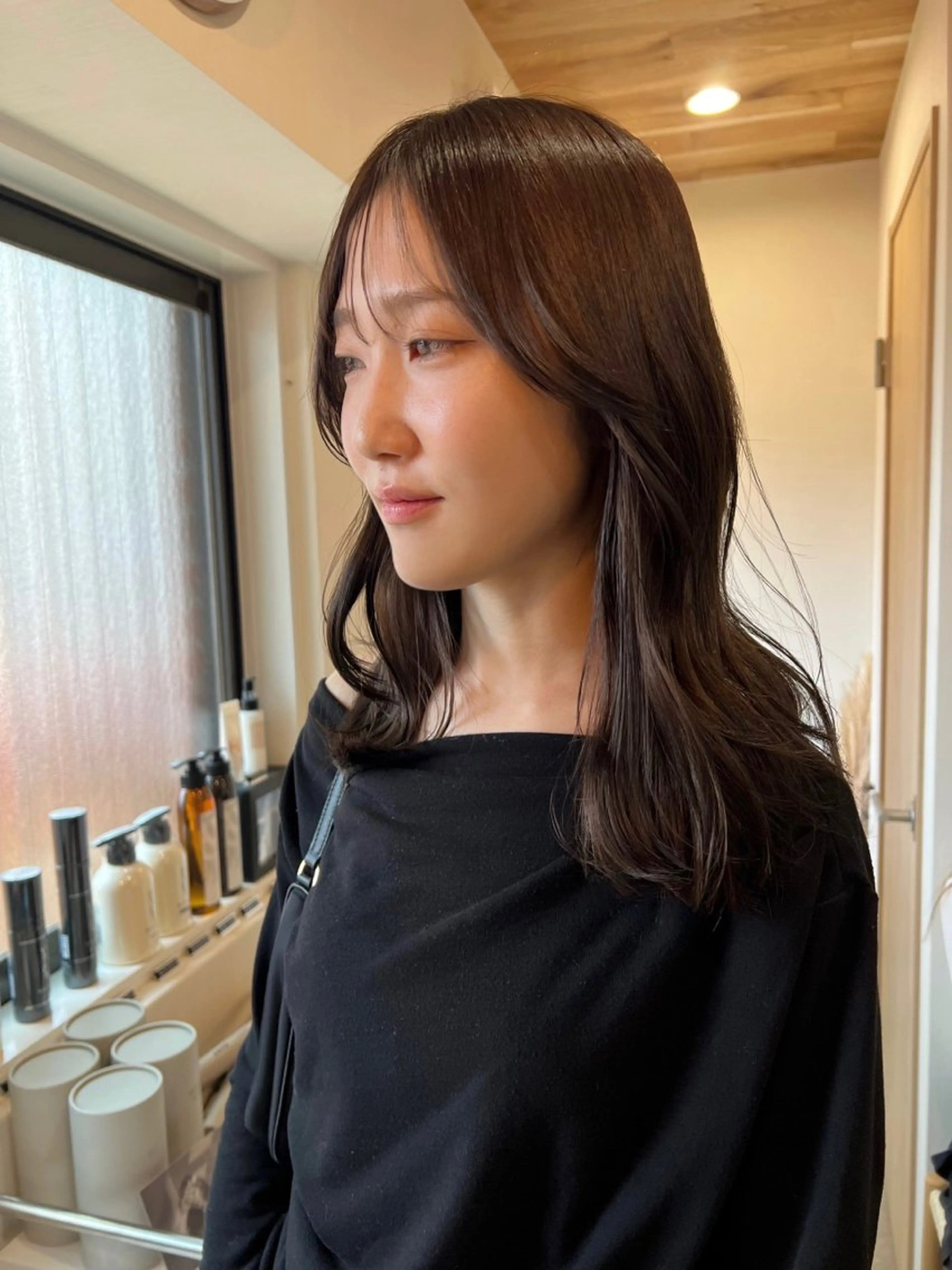 セミロング カラー カット ヘアカラー 縮毛矯正 トリートメント トレンドと似合わせ/ マンツーマン/西上楓のヘアスタイル