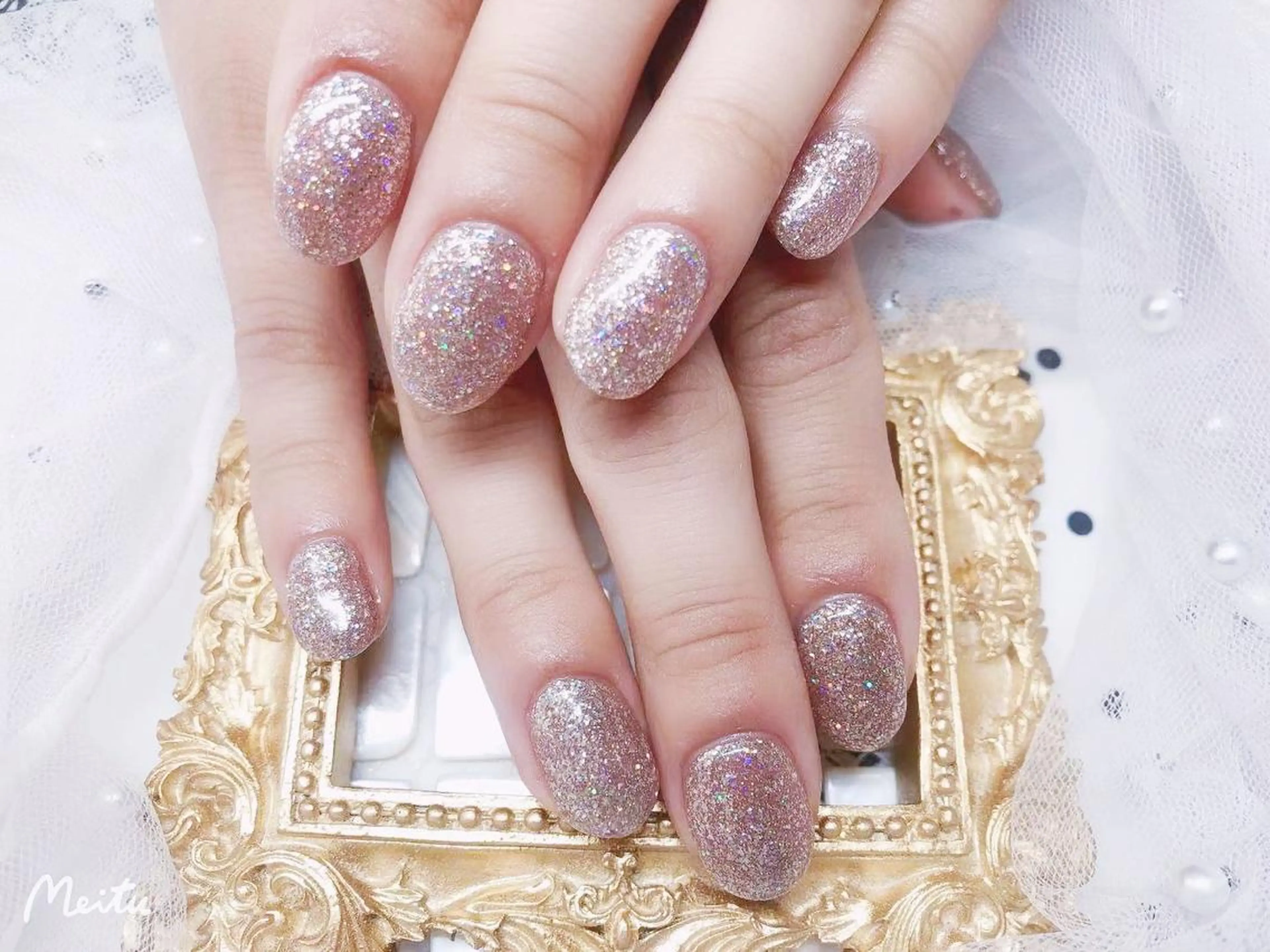 ネイル ハンドネイル マジックミラー所属・マジック ミラーのネイルデザイン