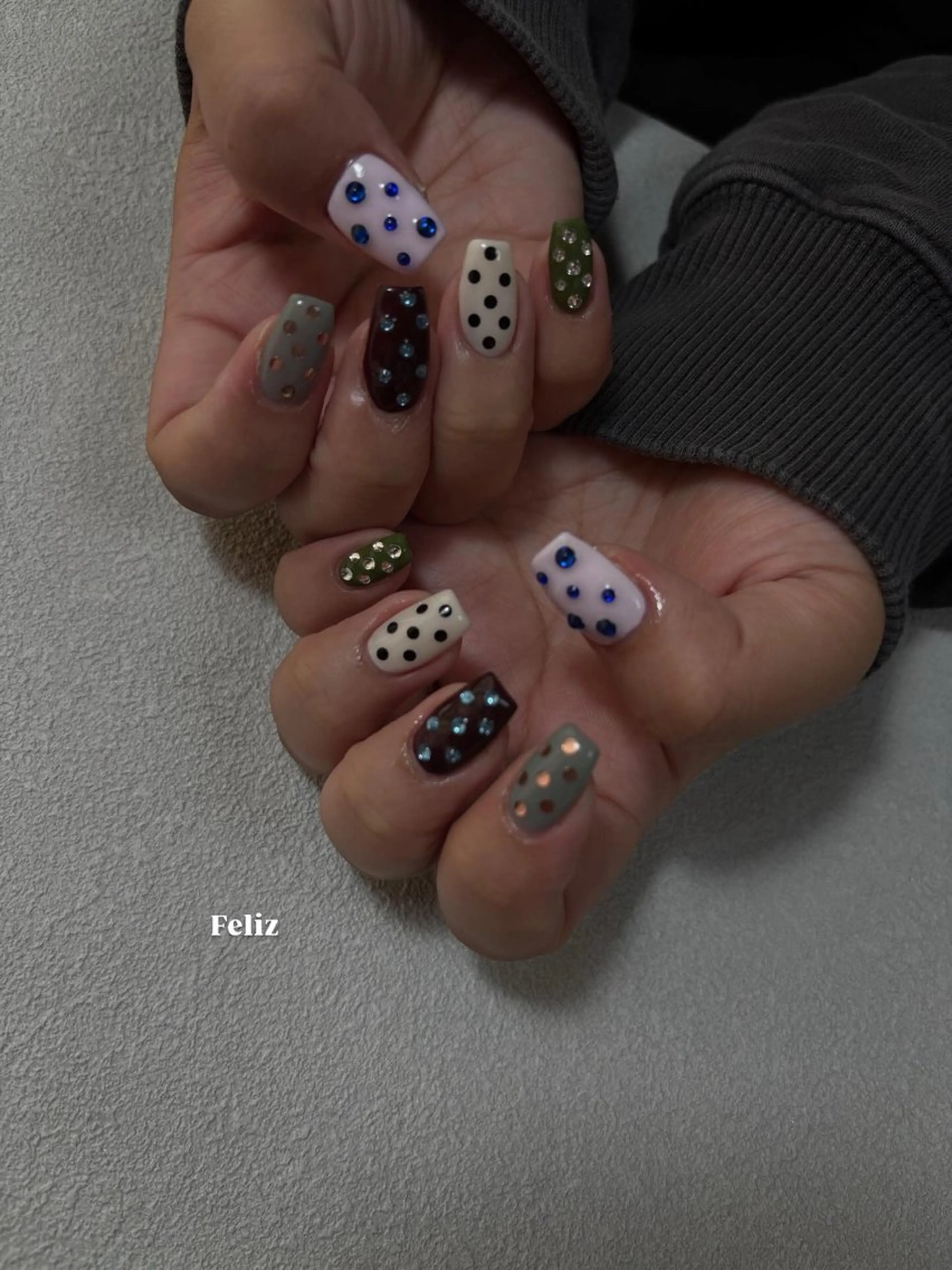 ネイル ハンドネイル ハンドケア Feliz所属・Feliz 楽しいネイルサロンのネイルデザイン