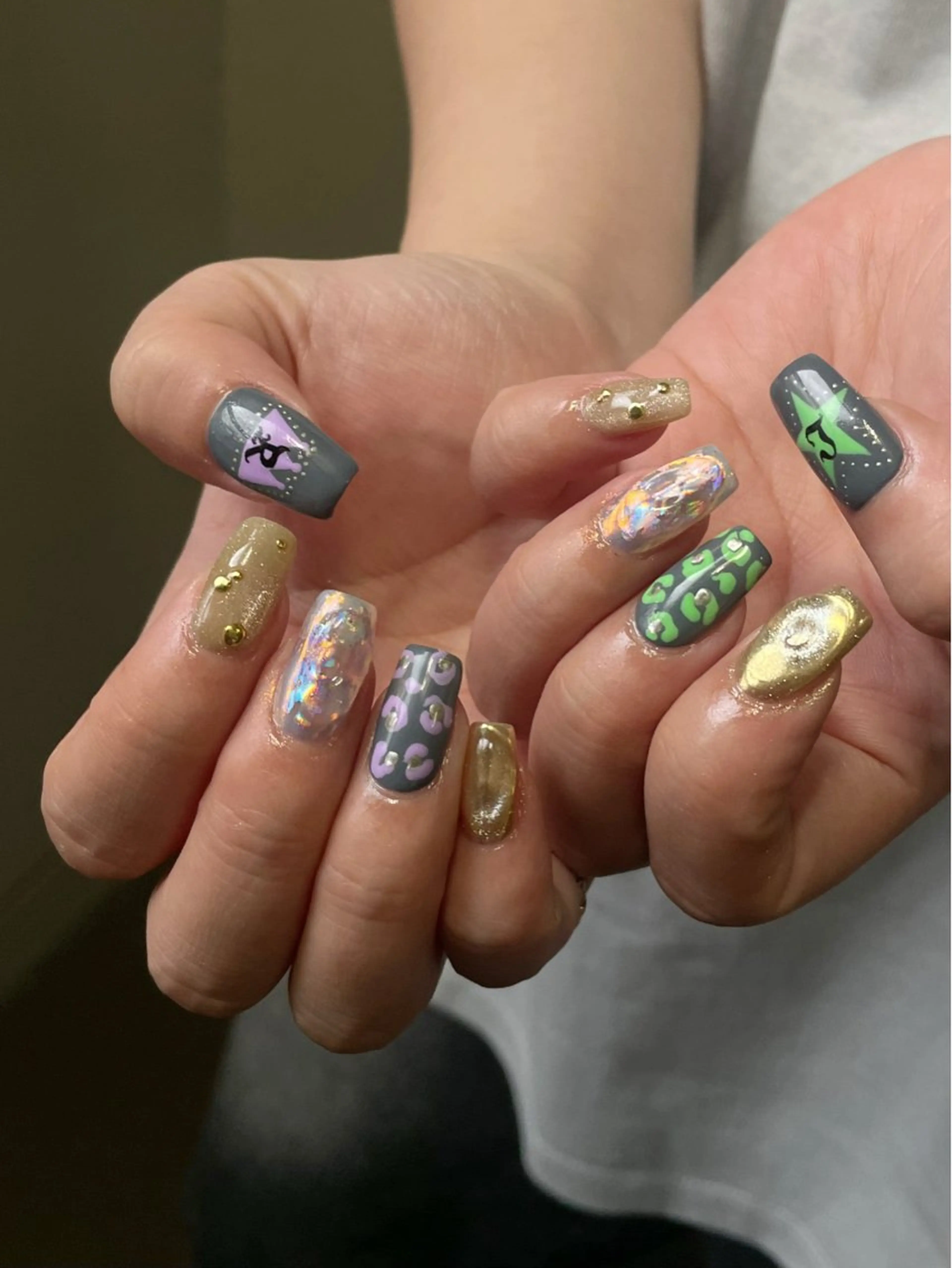 ネイル ハンドネイル F room 表参道のネイルデザイン