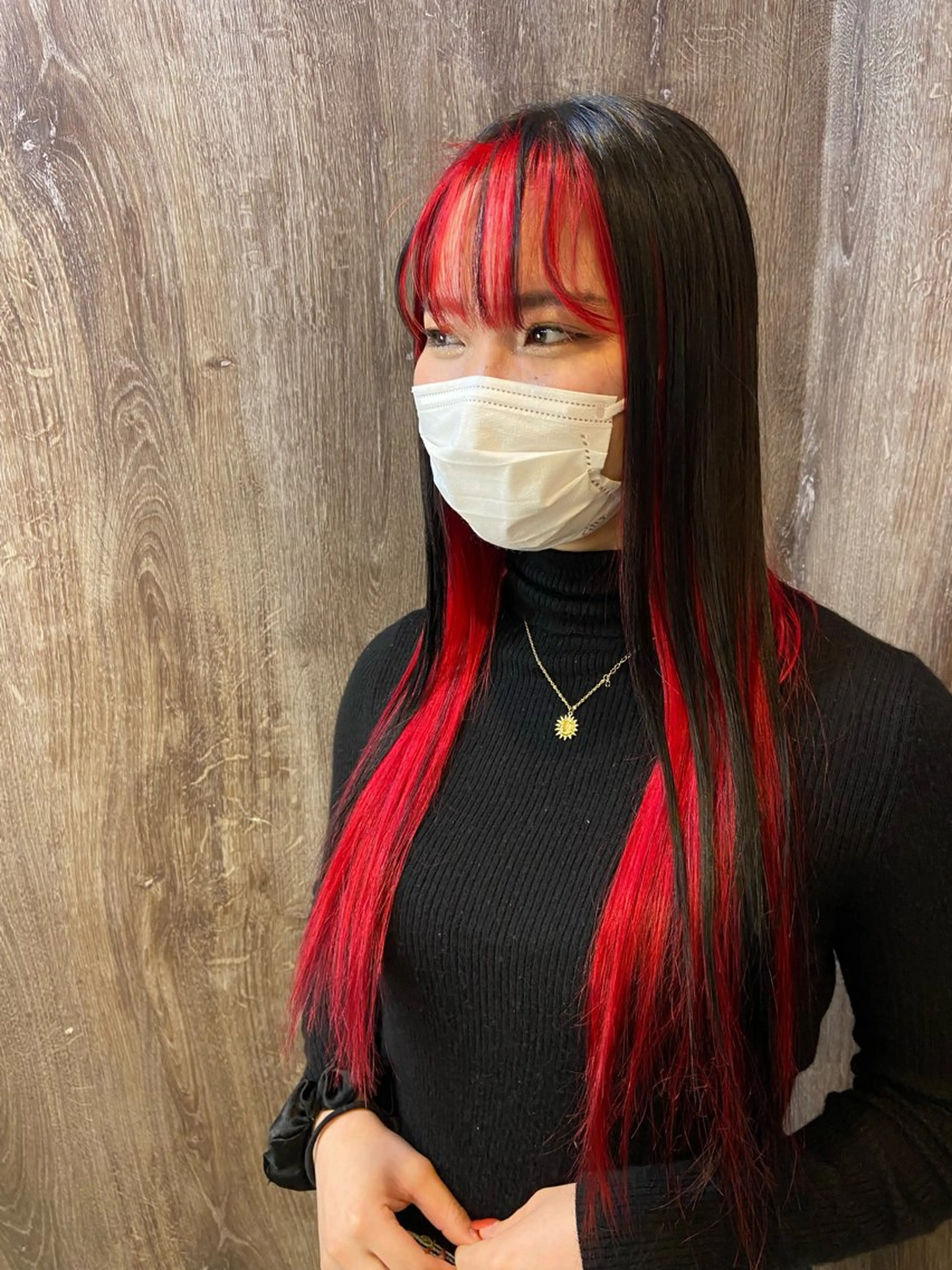 ロング カラー 黒髪 カット ヘアカラー トリートメント MAHO/透明感カラ ー/ツヤ髪のヘアスタイル