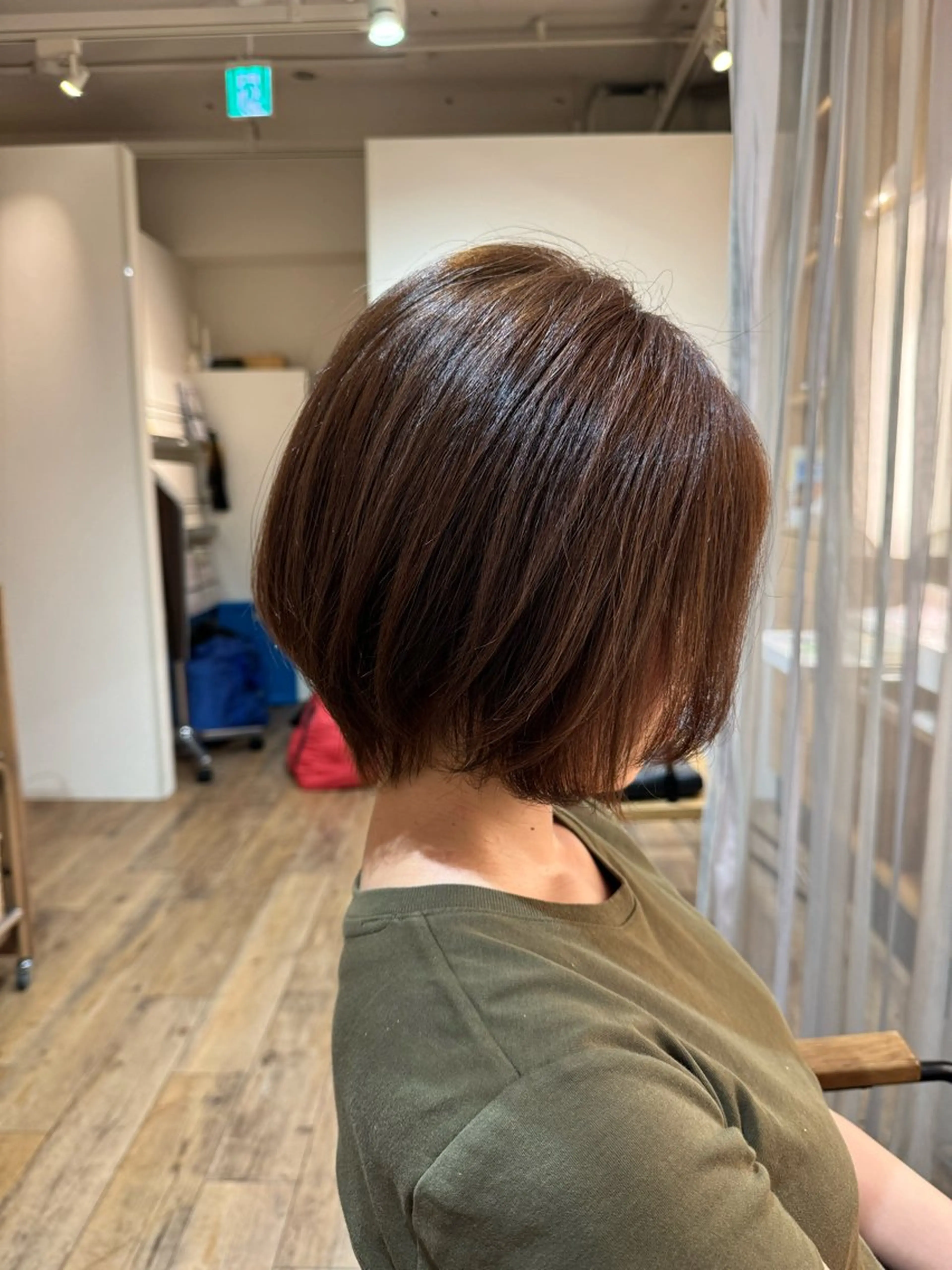 ショート カラー afloatkobe所属・美髪/髪質改善 川口凌弥のヘアスタイル