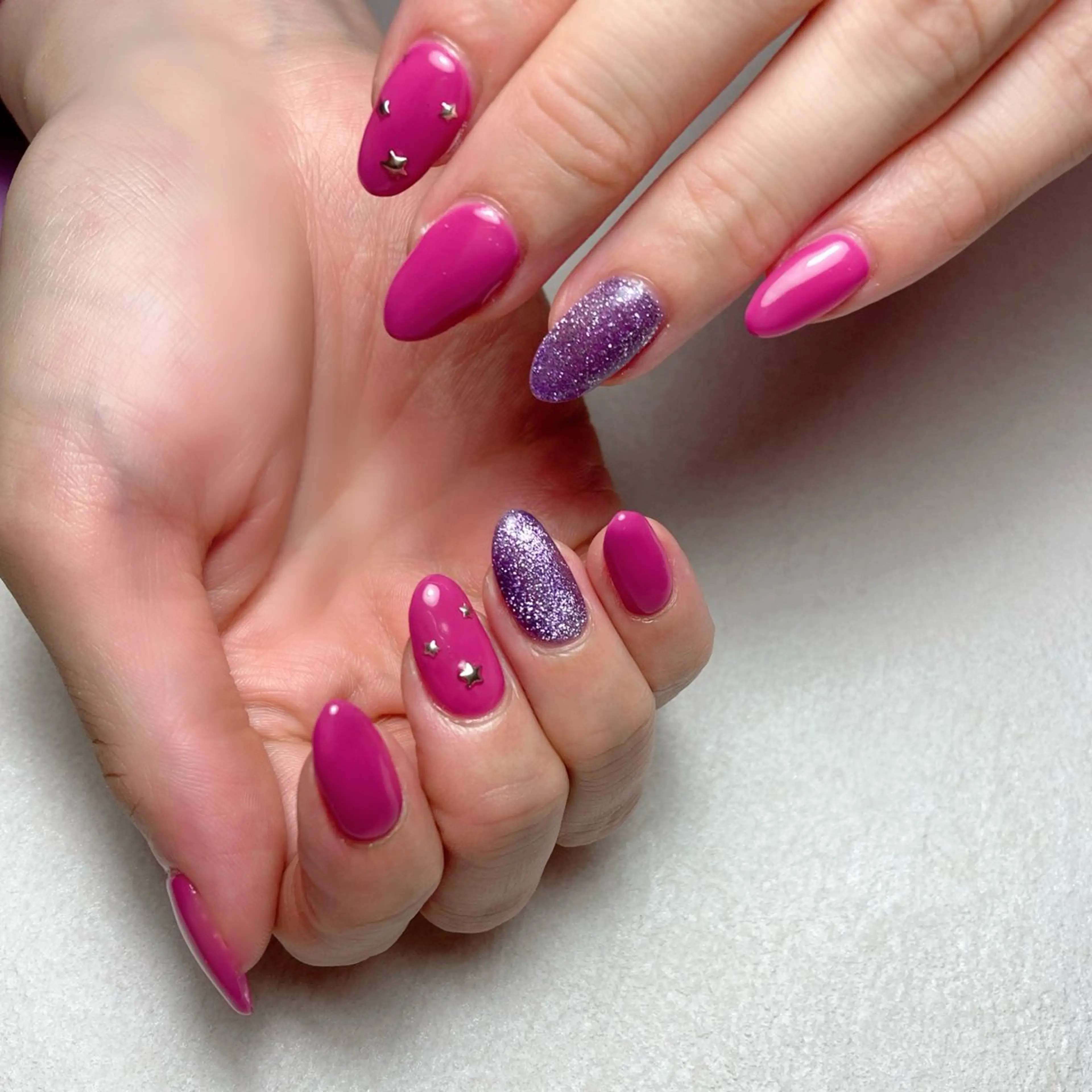 ネイル ブルー マグネットネイル ワンカラーネイル ピンク amu所属・かおる KAORUのネイルデザイン