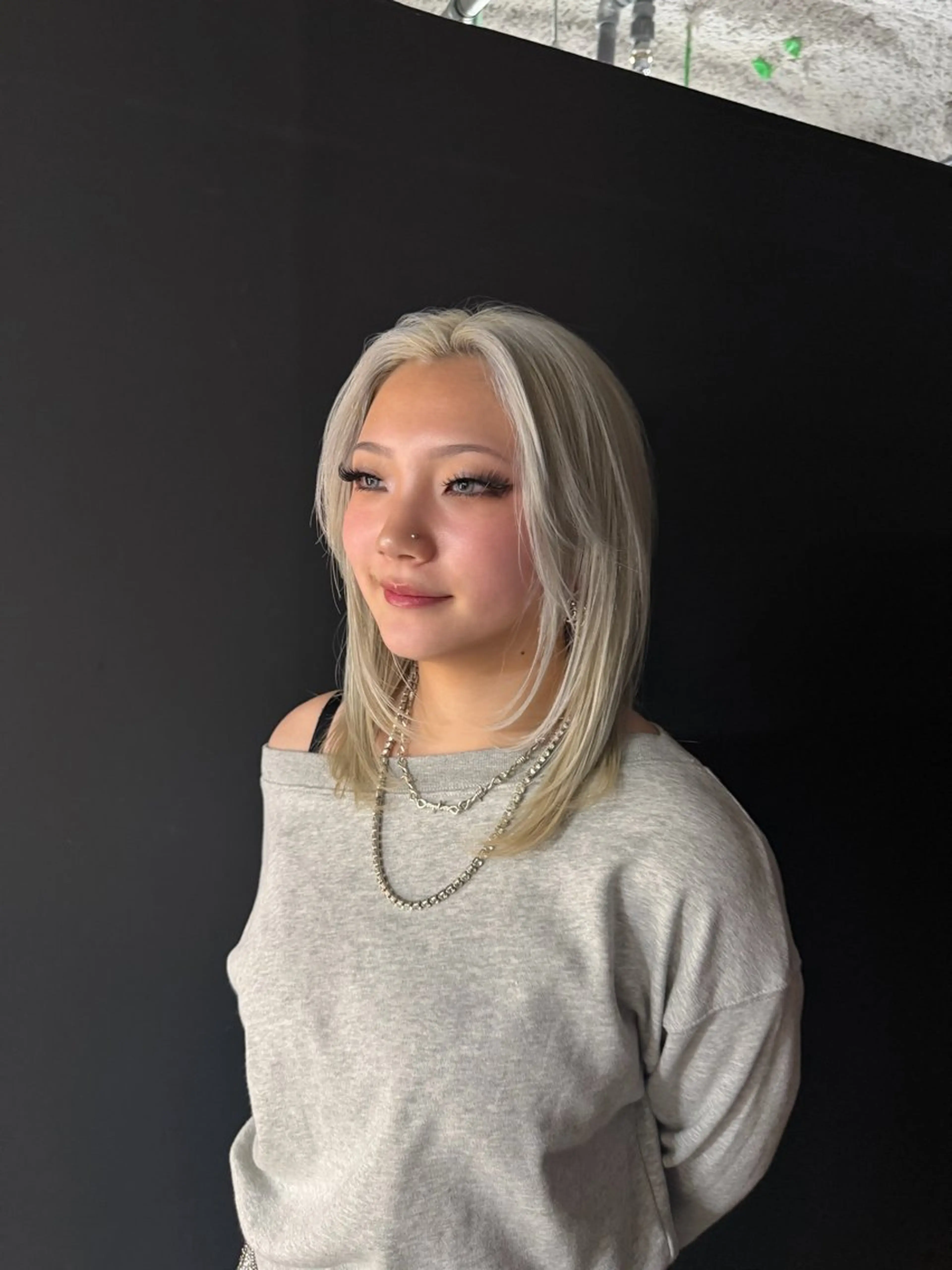 ミディアム カラー ヘアカラー ブリーチ/エクステ/ 新宿/アリルのヘアスタイル