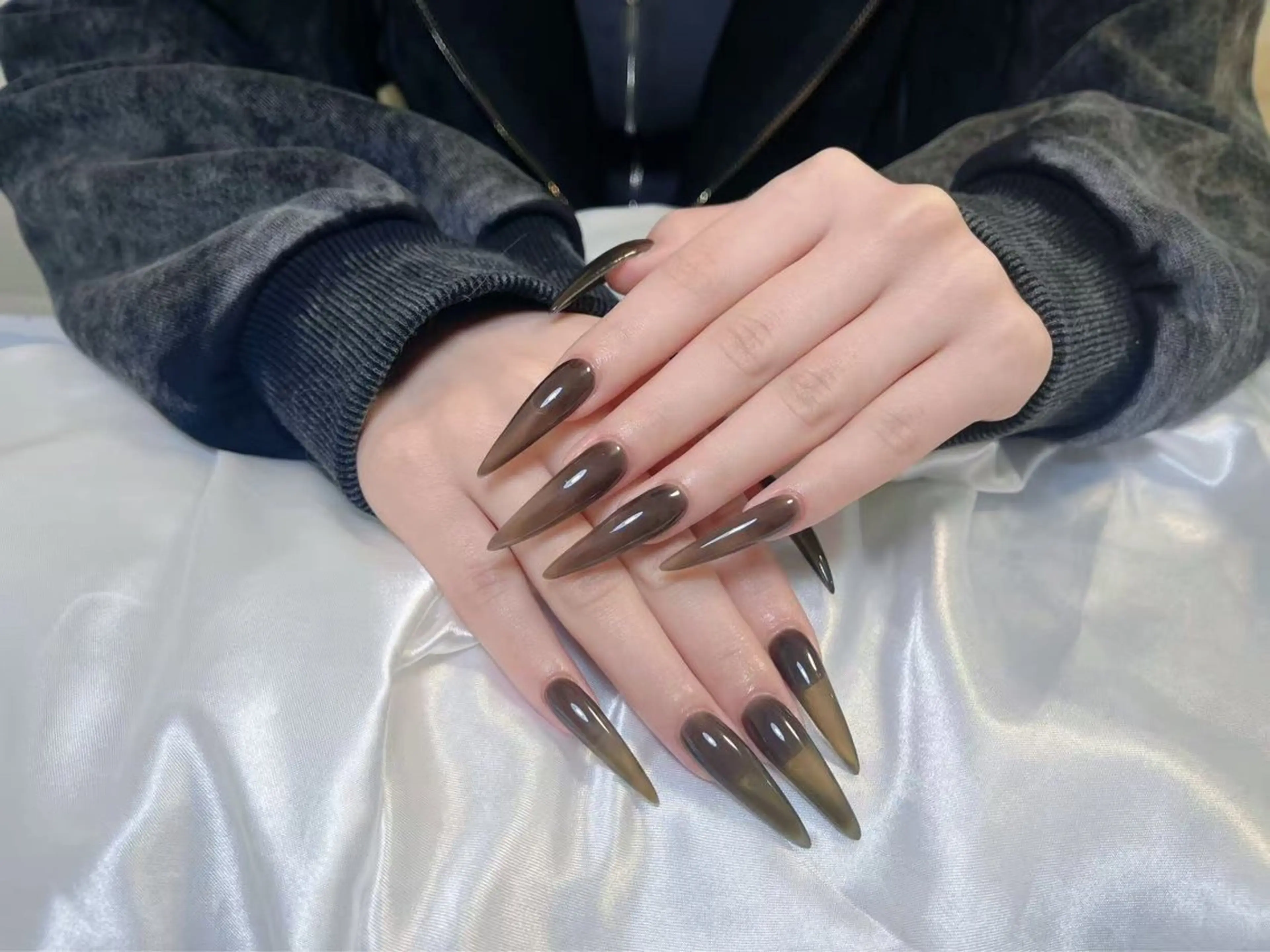 ネイル 長さ出し Amina nail salonのネイルデザイン