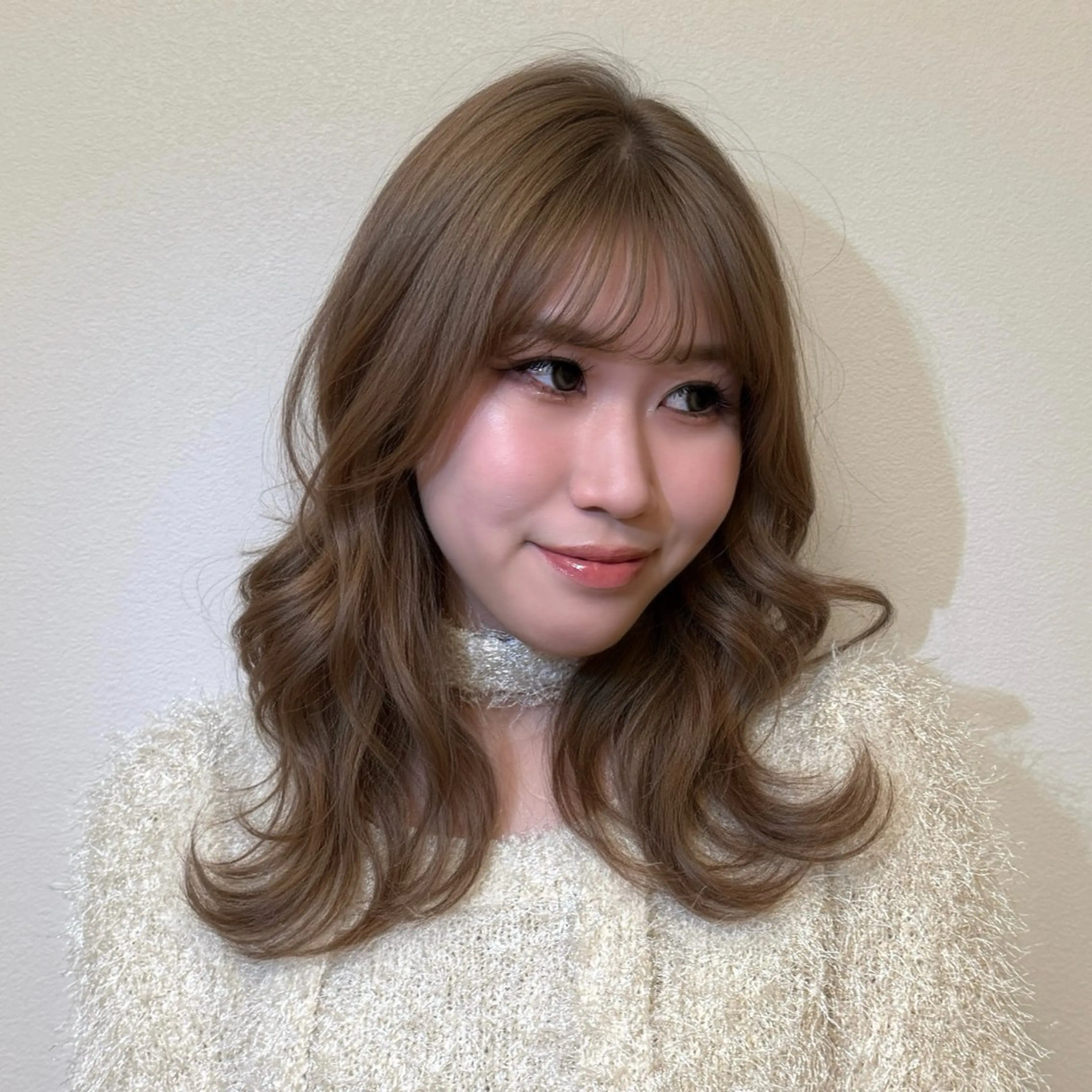 ミディアム ヘアカラー alo所属・ほの/ブリーチモデル 🎀/艶カラー‎のヘアスタイル