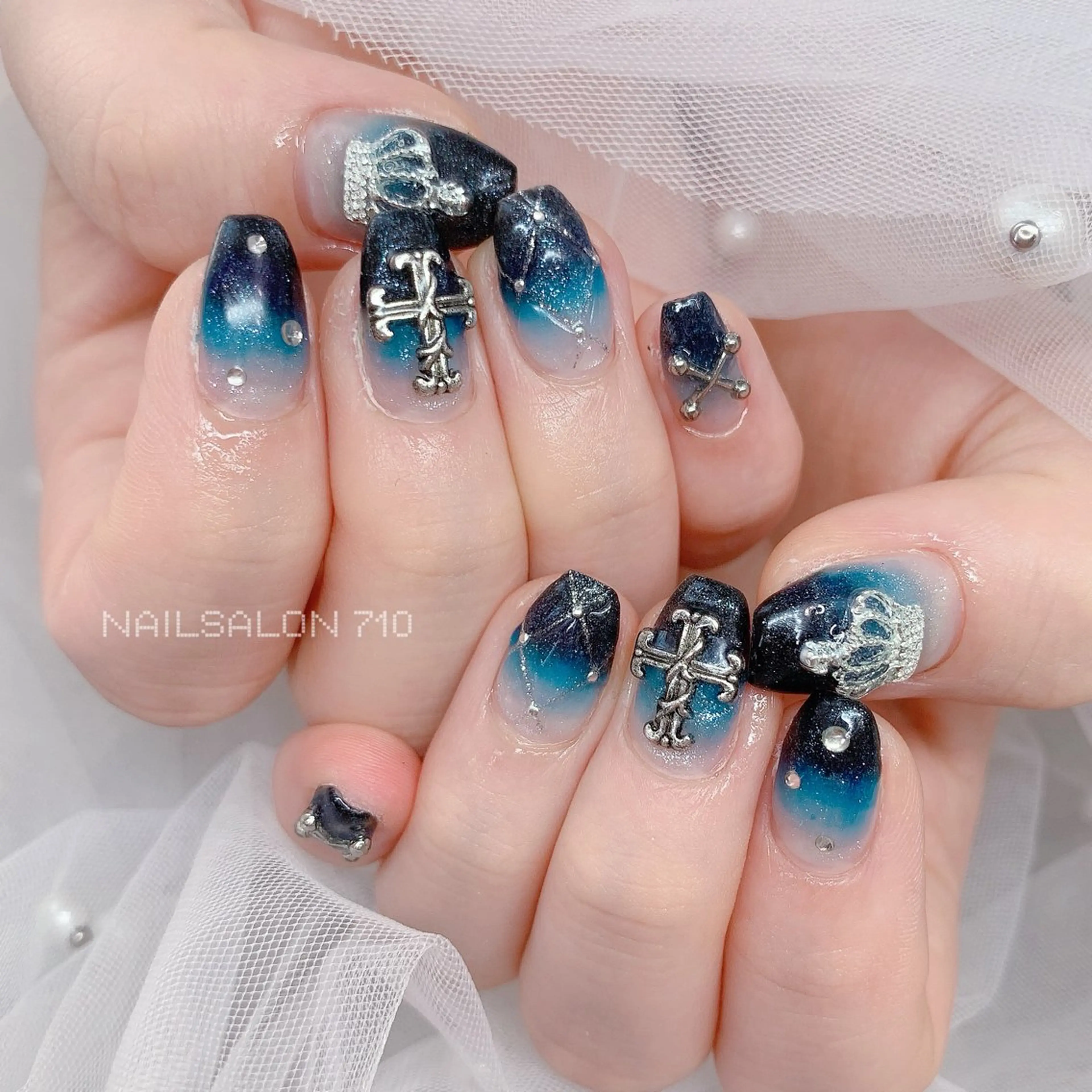 ネイル ハンドネイル フットネイル ナナイチゼロ I.Naoのネイルデザイン