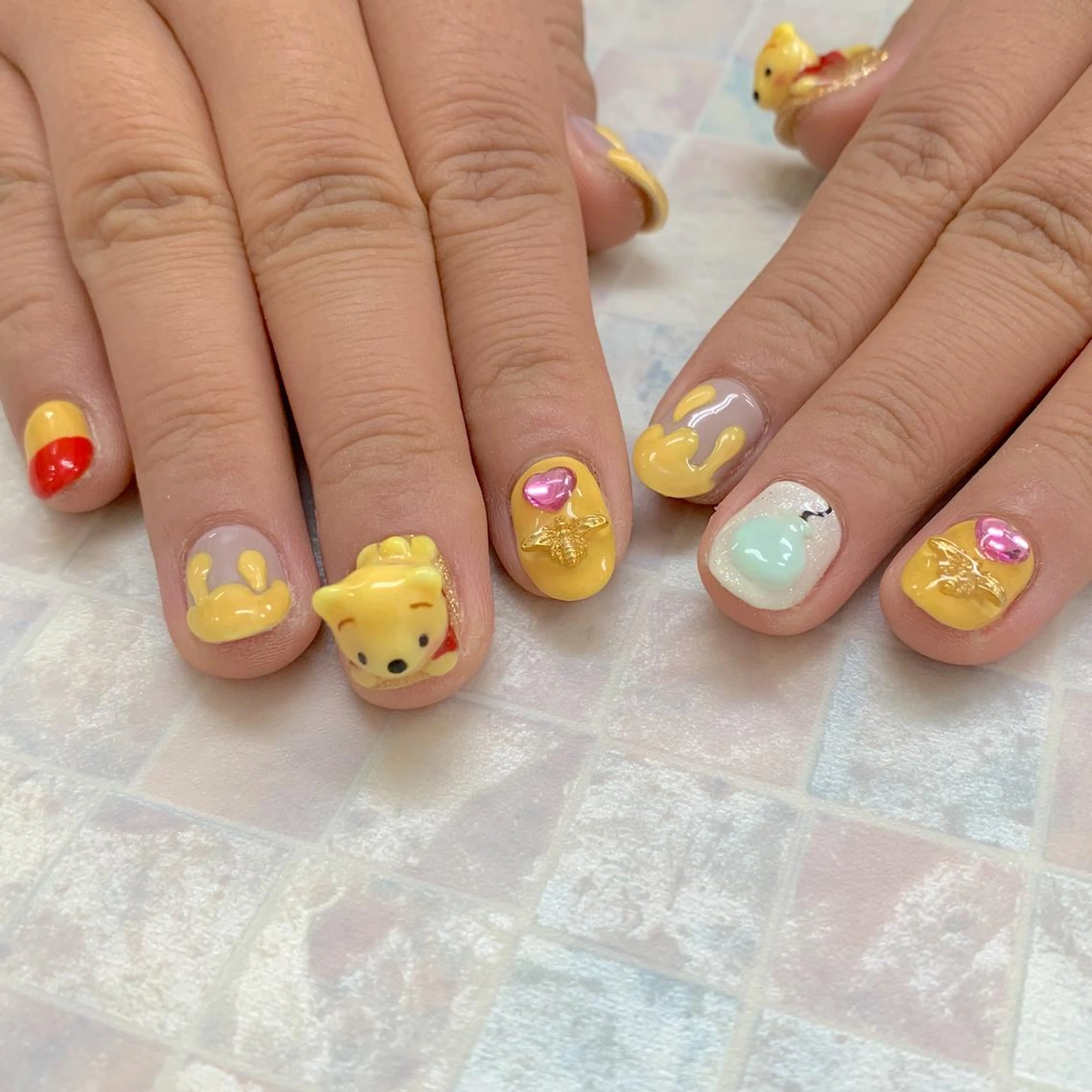 ネイル ハンドネイル 五十嵐 美智のネイルデザイン