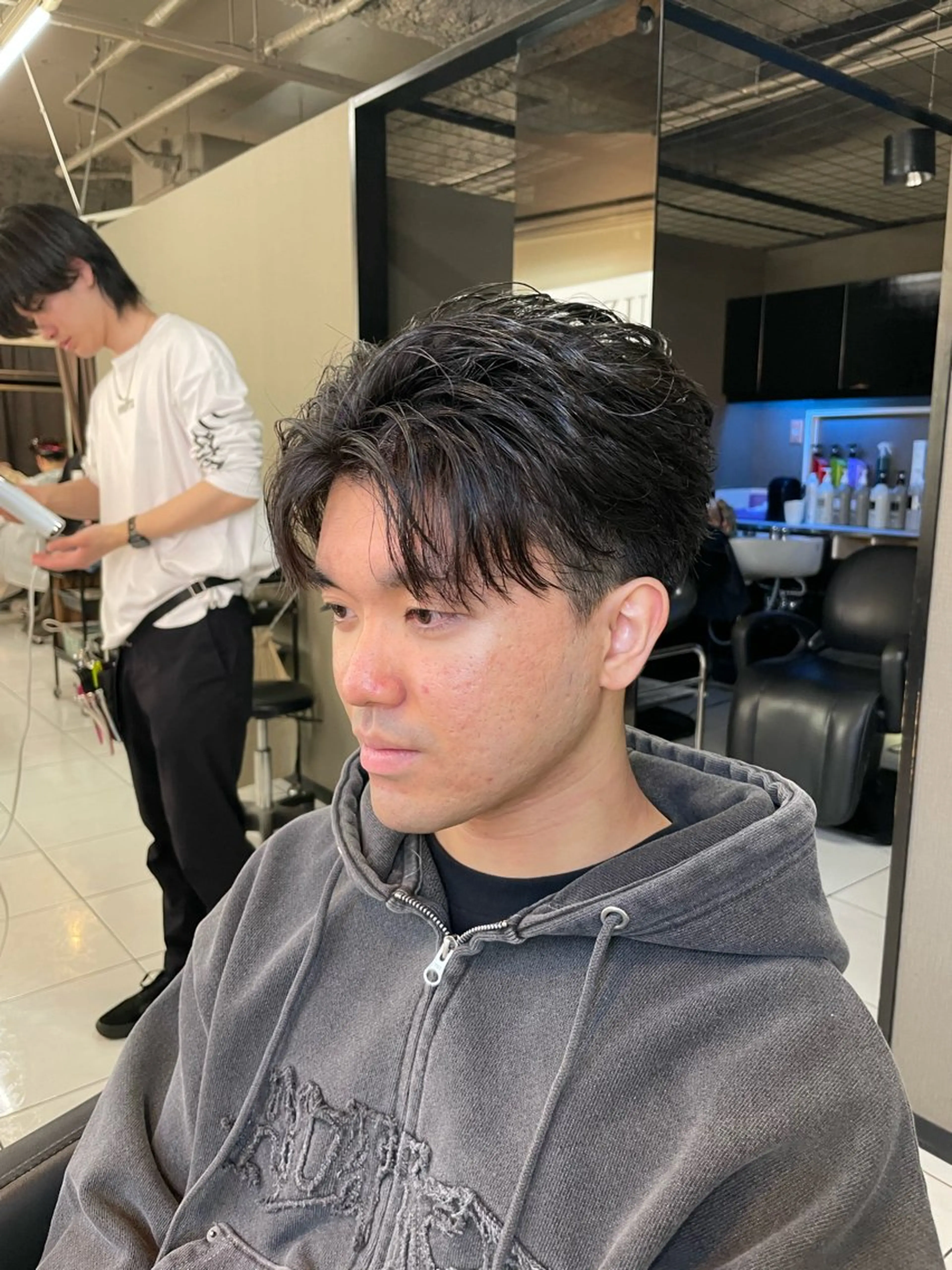 ショート パーマ メンズ フェザーパーマ メンズパーマ スパイキーショート ツイストスパイラルパーマ 波巻きパーマ カット パーマ 🔥お値段以上🔥 メンズ特化たかひろのヘアスタイル