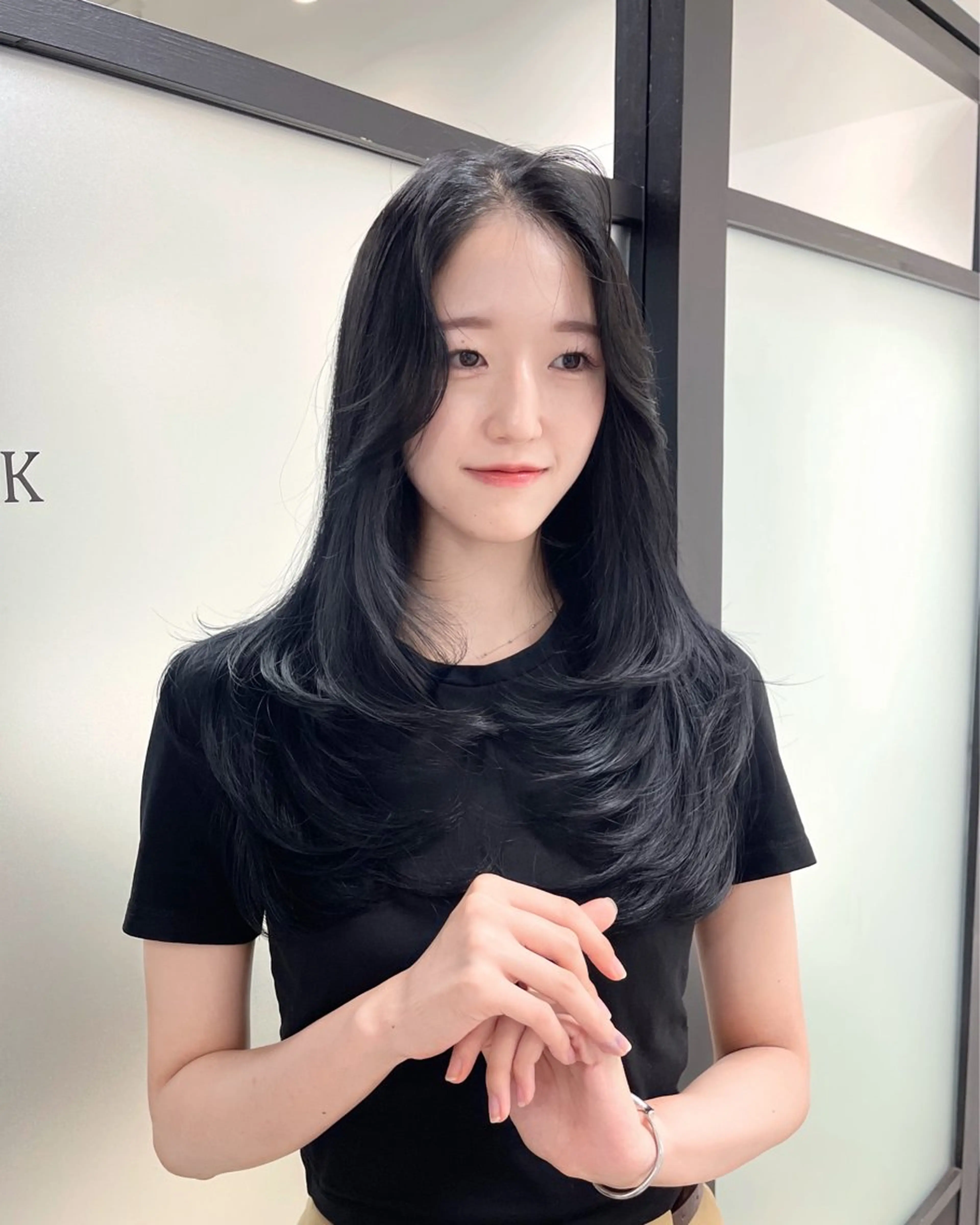 ロング 韓国風ヘア レイヤーカット カット ヘアカラー トリートメント 韓国レイヤーカット 髪質改善▫️水野有真のヘアスタイル