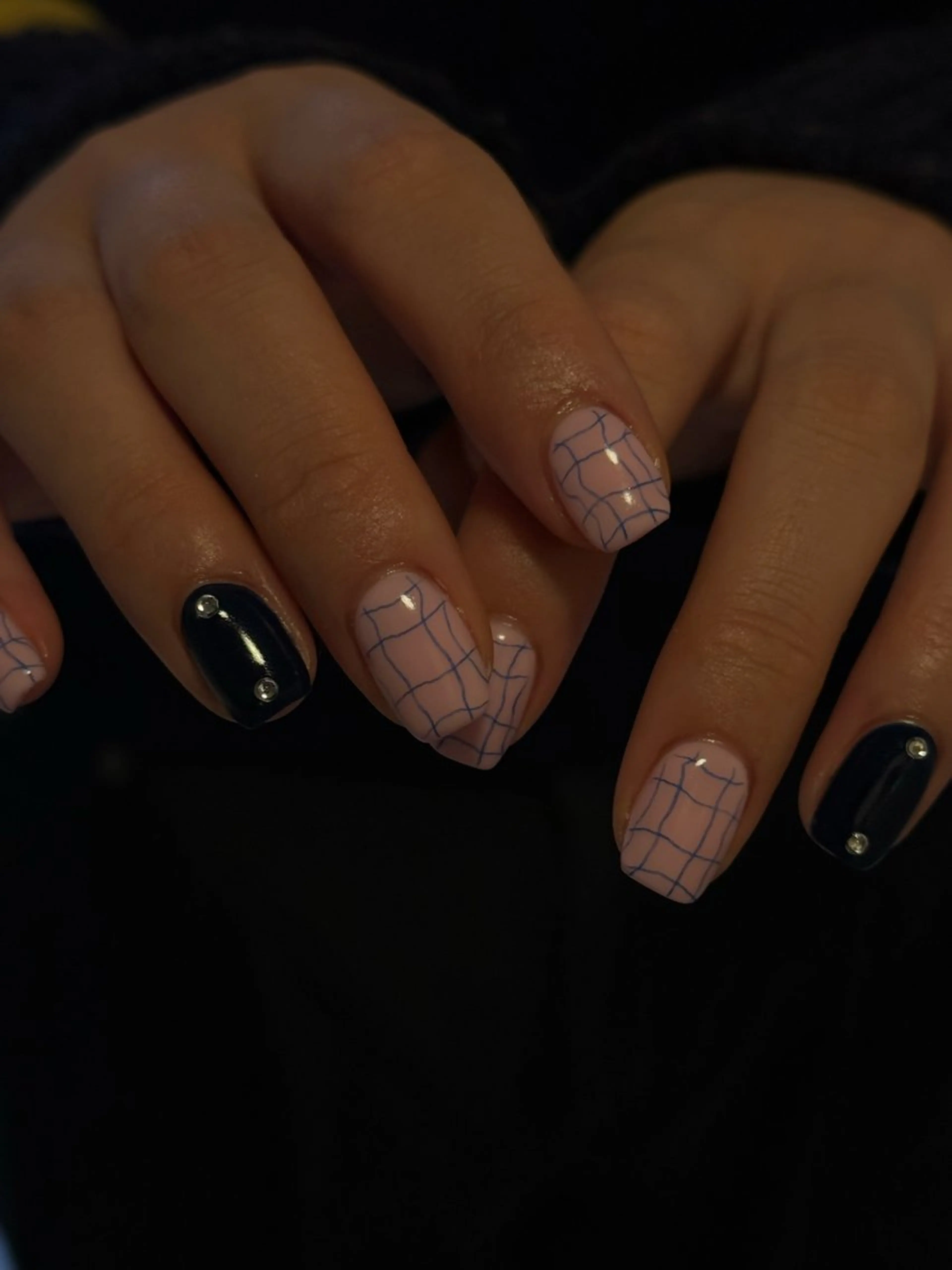 ネイル ネイビー ピンク 春ネイル ハンドネイル Fujimori .のネイルデザイン