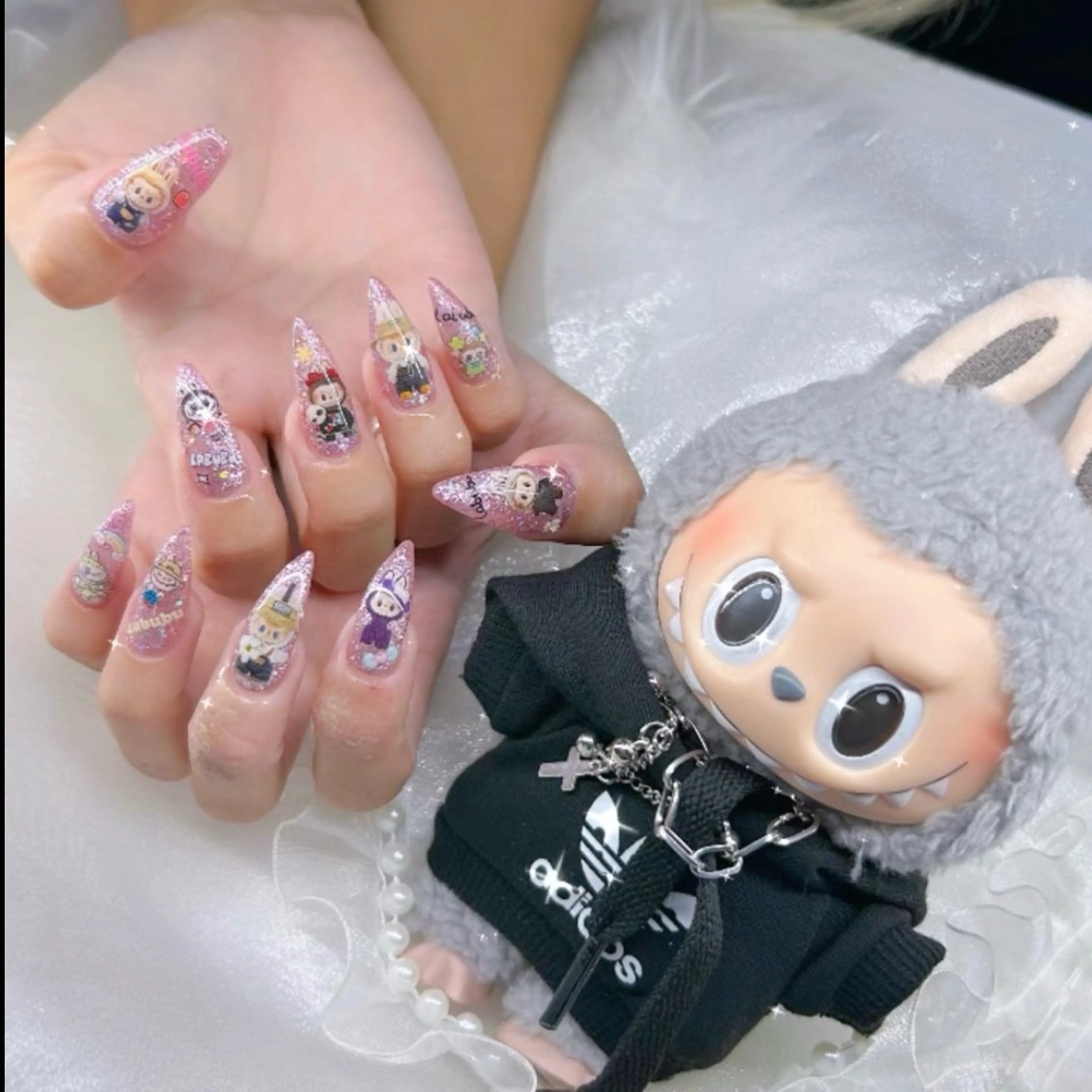 ネイル ハンドネイル Li'a nail.のネイルデザイン