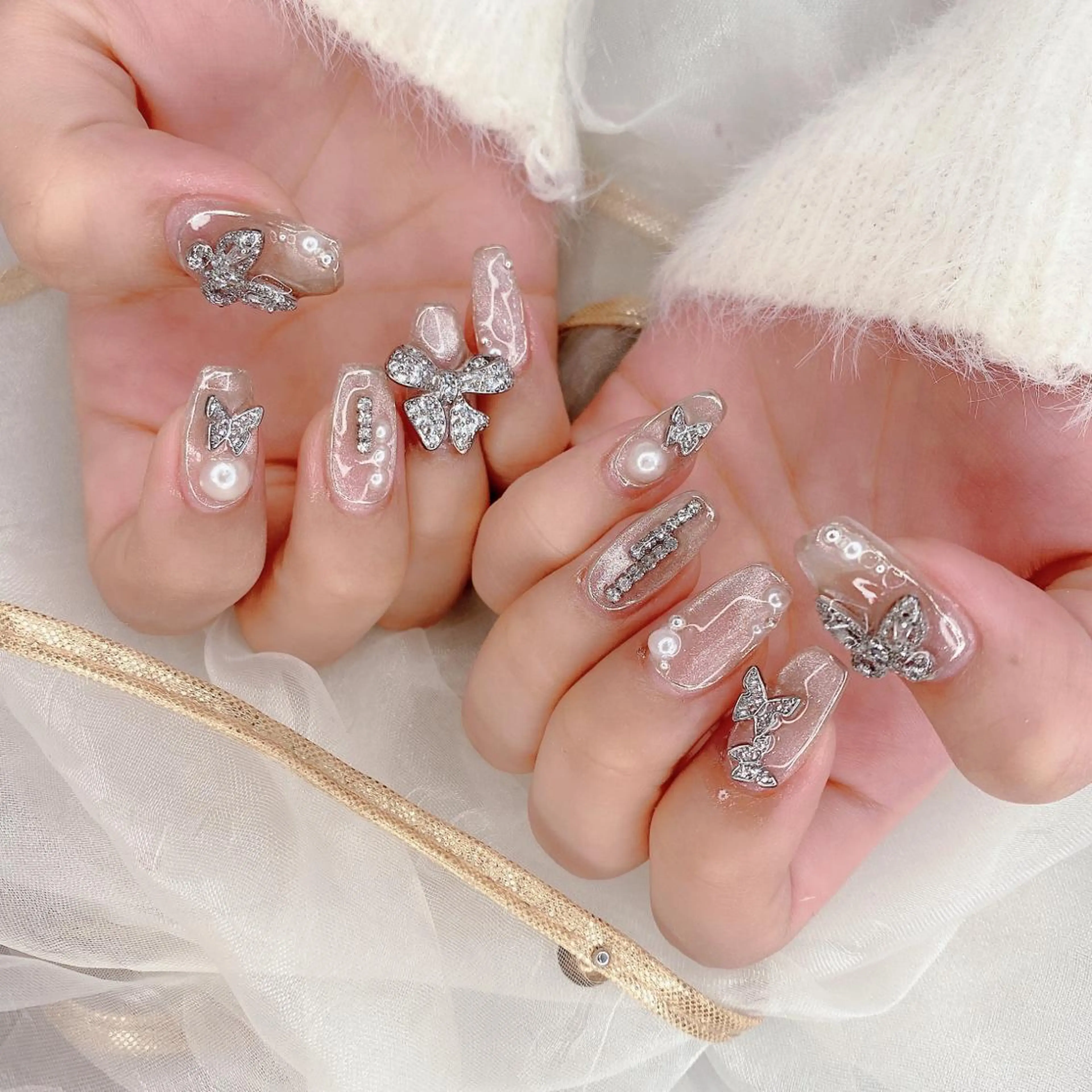 ネイル シルバー Babarla Nailのネイルデザイン