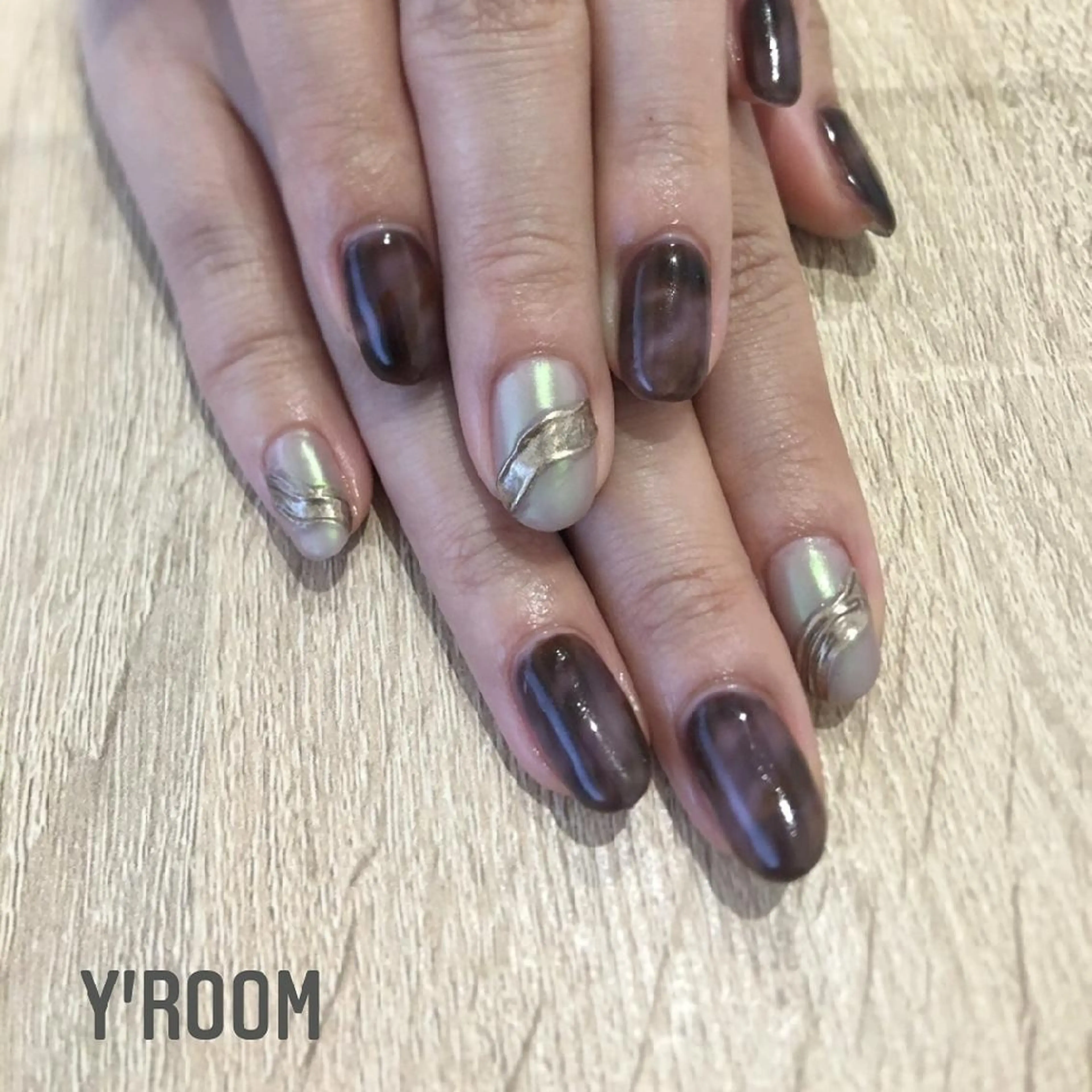 ネイル ジェルネイル ニュアンスネイル ワンカラーネイル パラジェル 夏ネイル YUKA （ネイリスト）のネイルデザイン