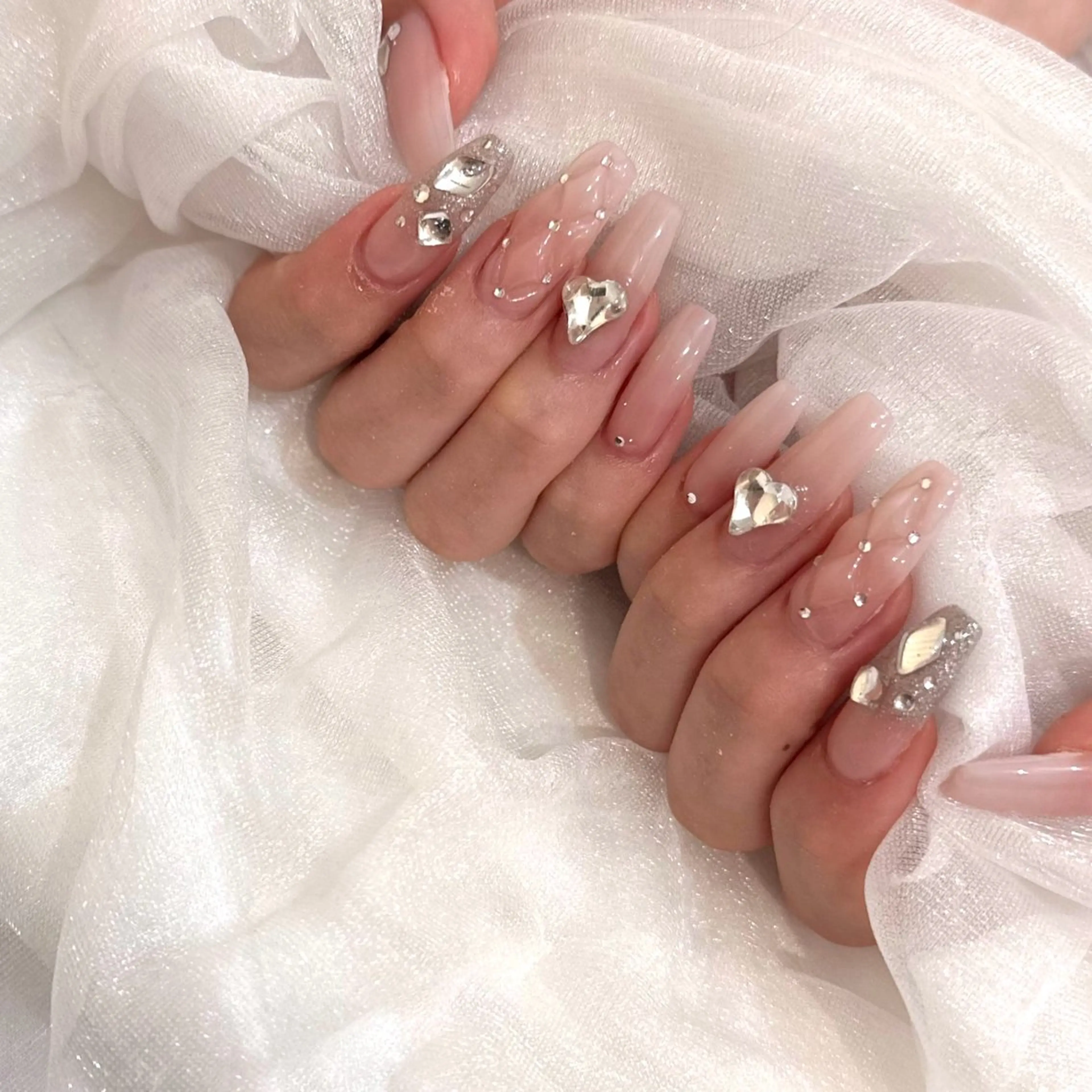 ネイル ハンドネイル ハンドケア SARA ♥のネイルデザイン