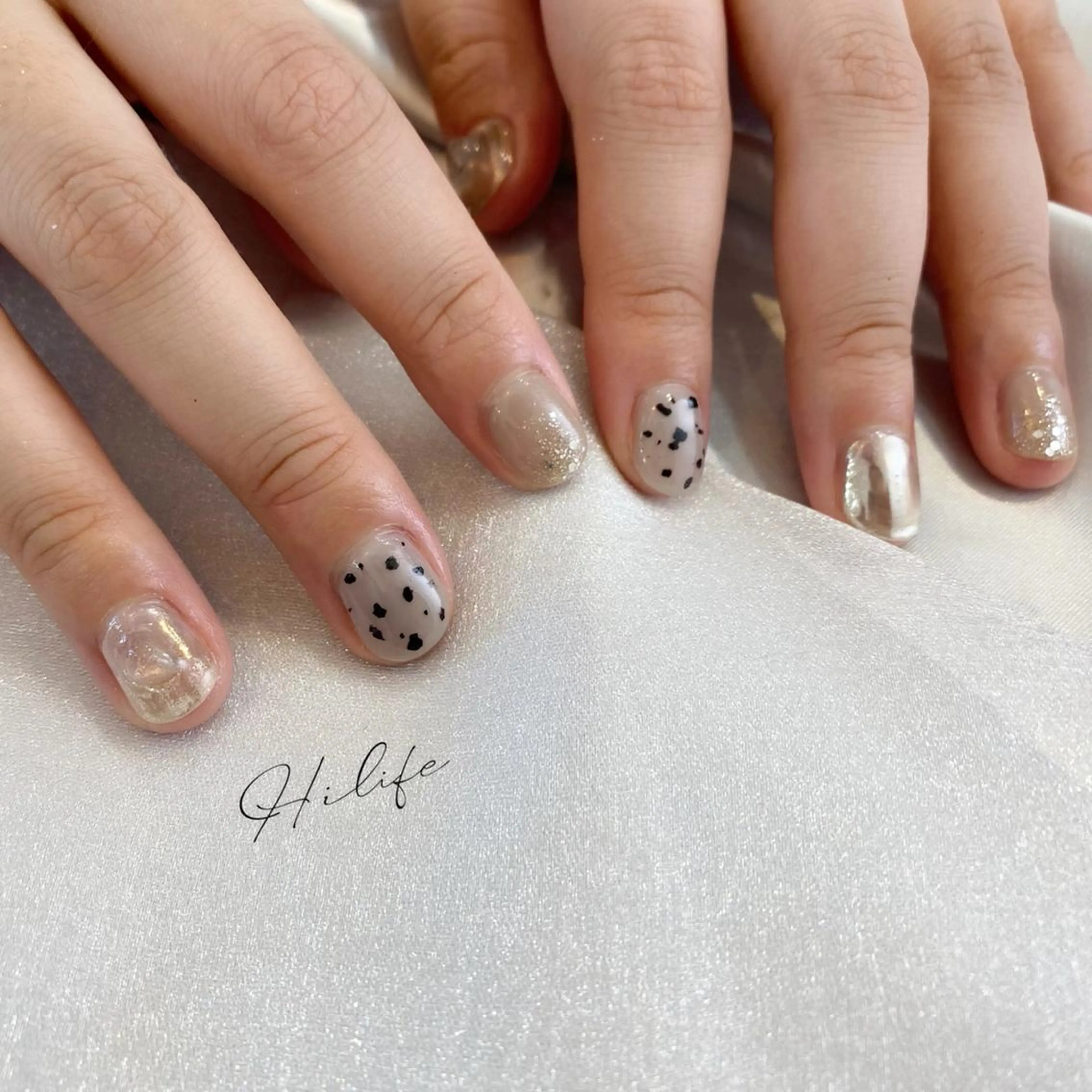 ネイル ショートネイル Nail Adore.のネイルデザイン