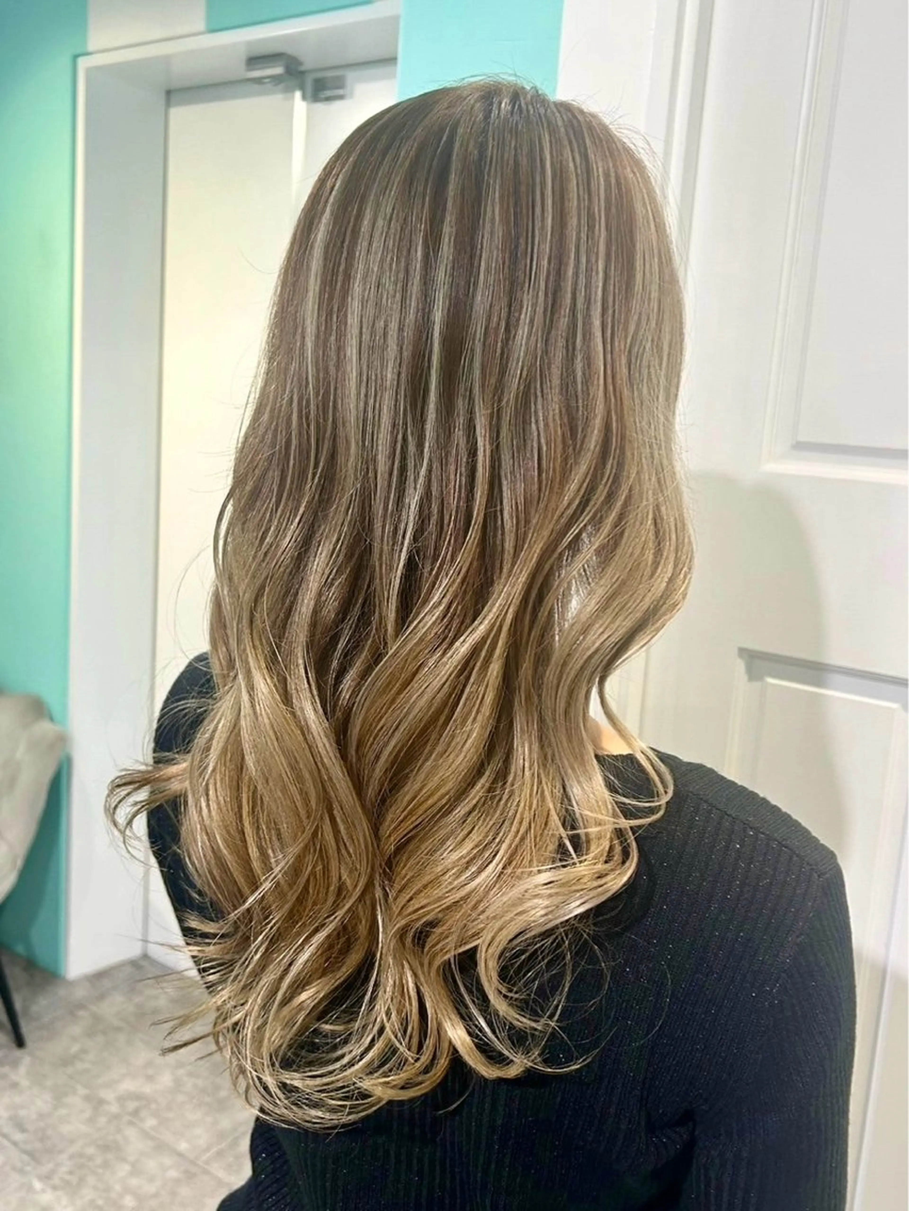 バレイヤージュ＋カラー（スパ付）の写真