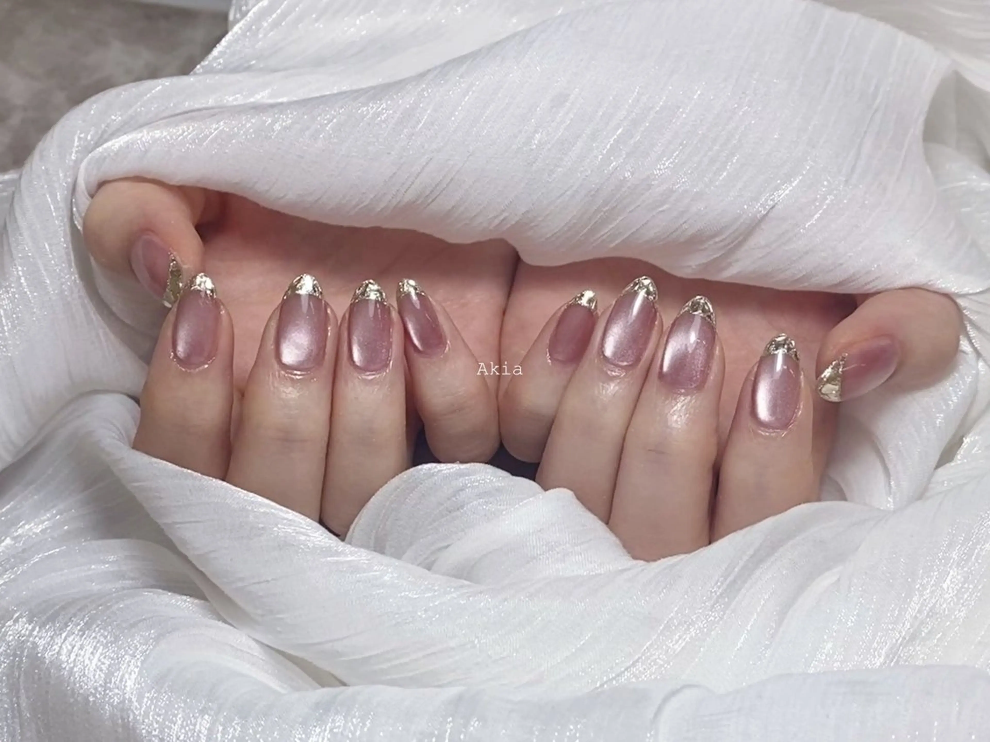 ネイル マグネットネイル ハンドネイル ハンドケア 閨匠ビューティサロン 銀座店のネイルデザイン