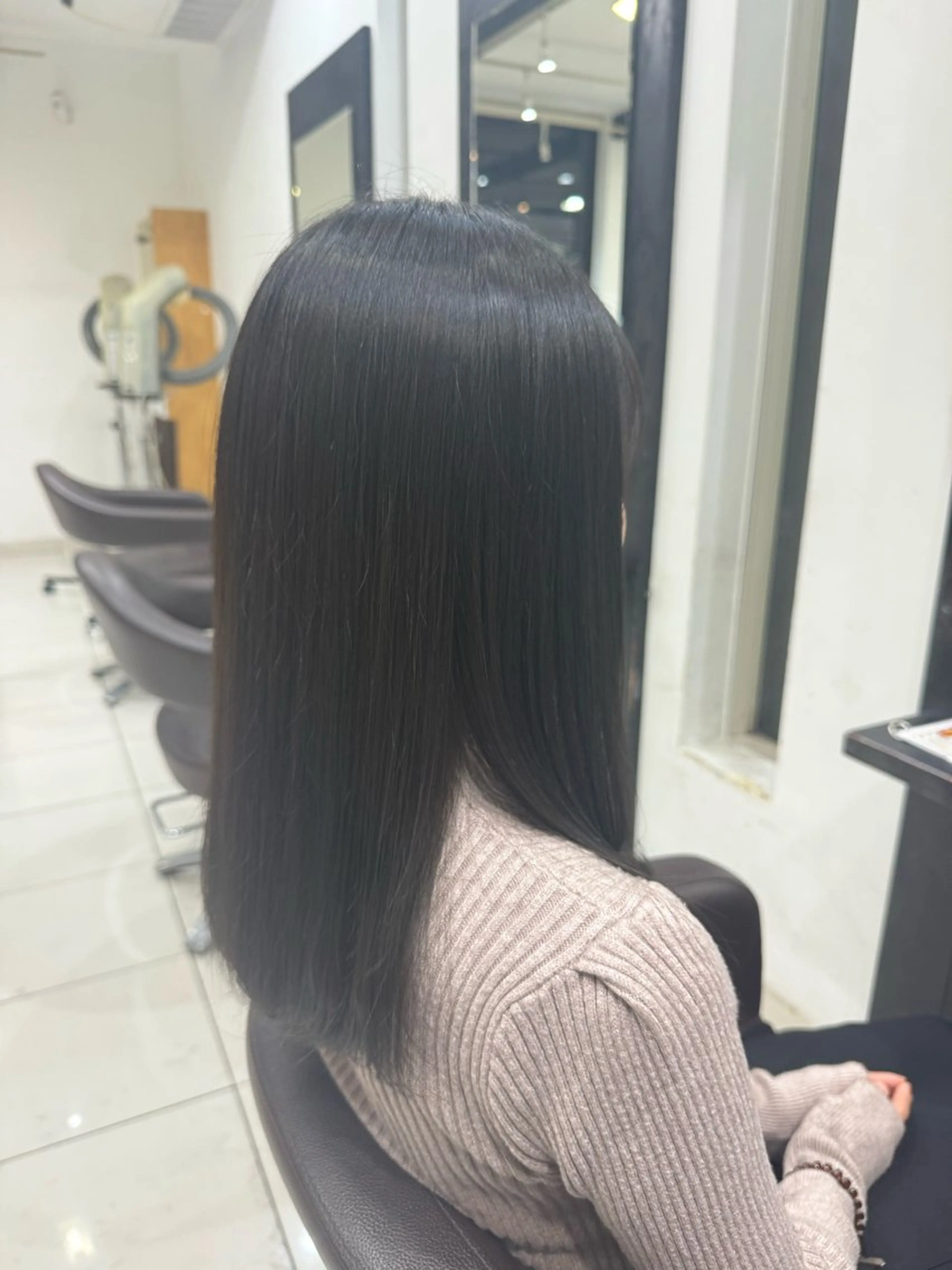 カラー カット ヘアカラー 仲田 慶貢のヘアスタイル