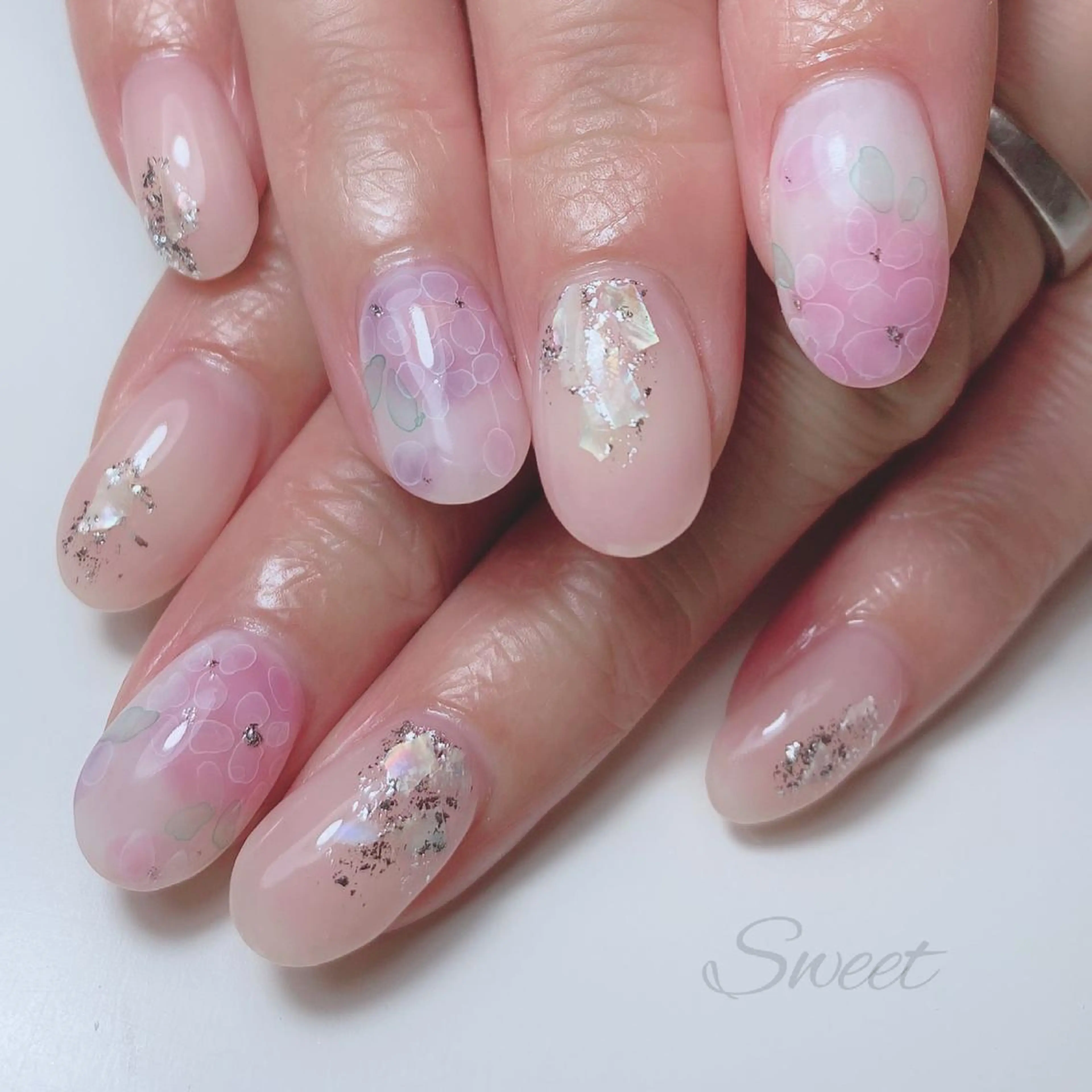 ネイル sweet 仲野陽子のネイルデザイン