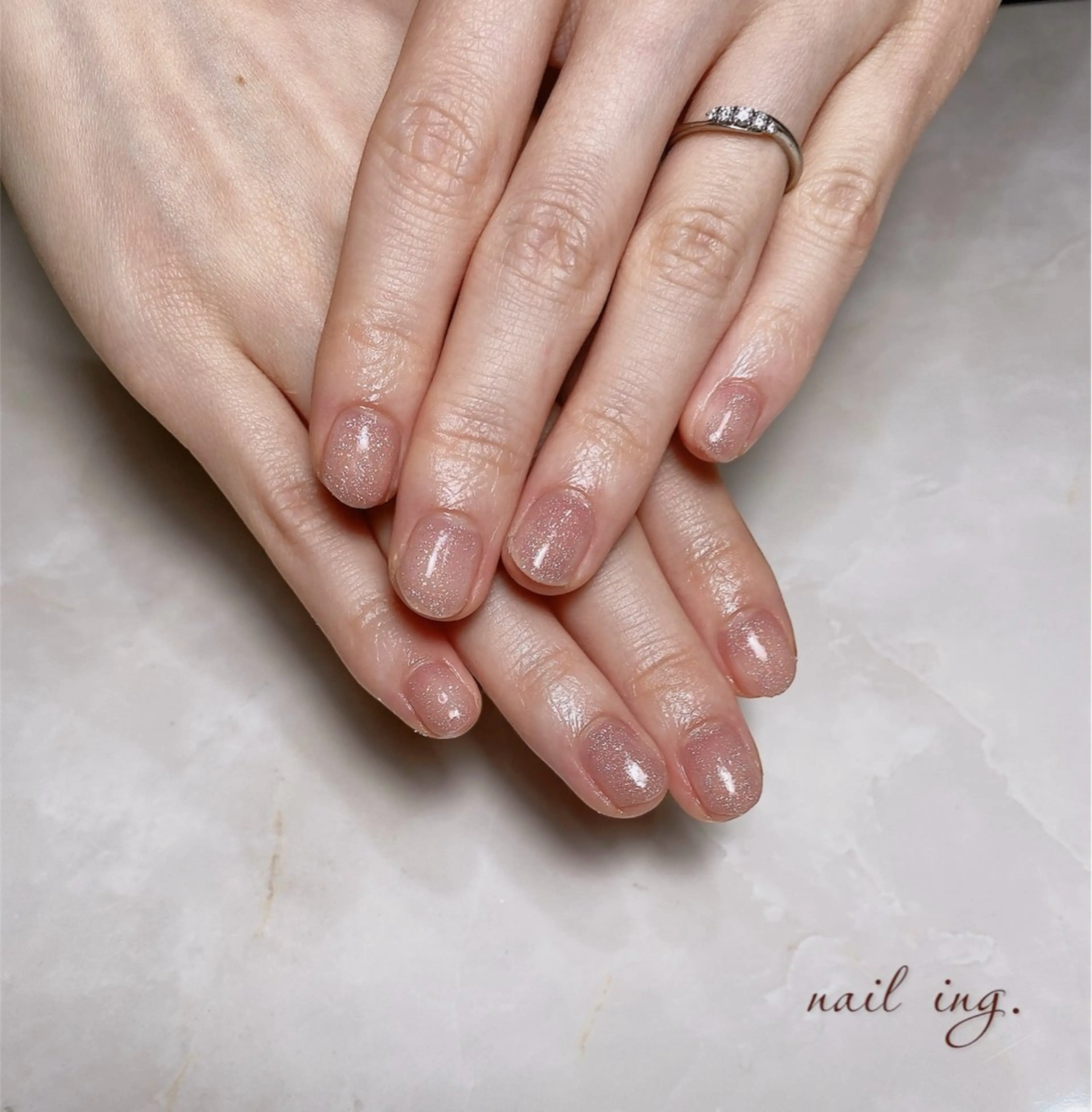 ネイル ワンカラーネイル ｉｎｇ .のネイルデザイン