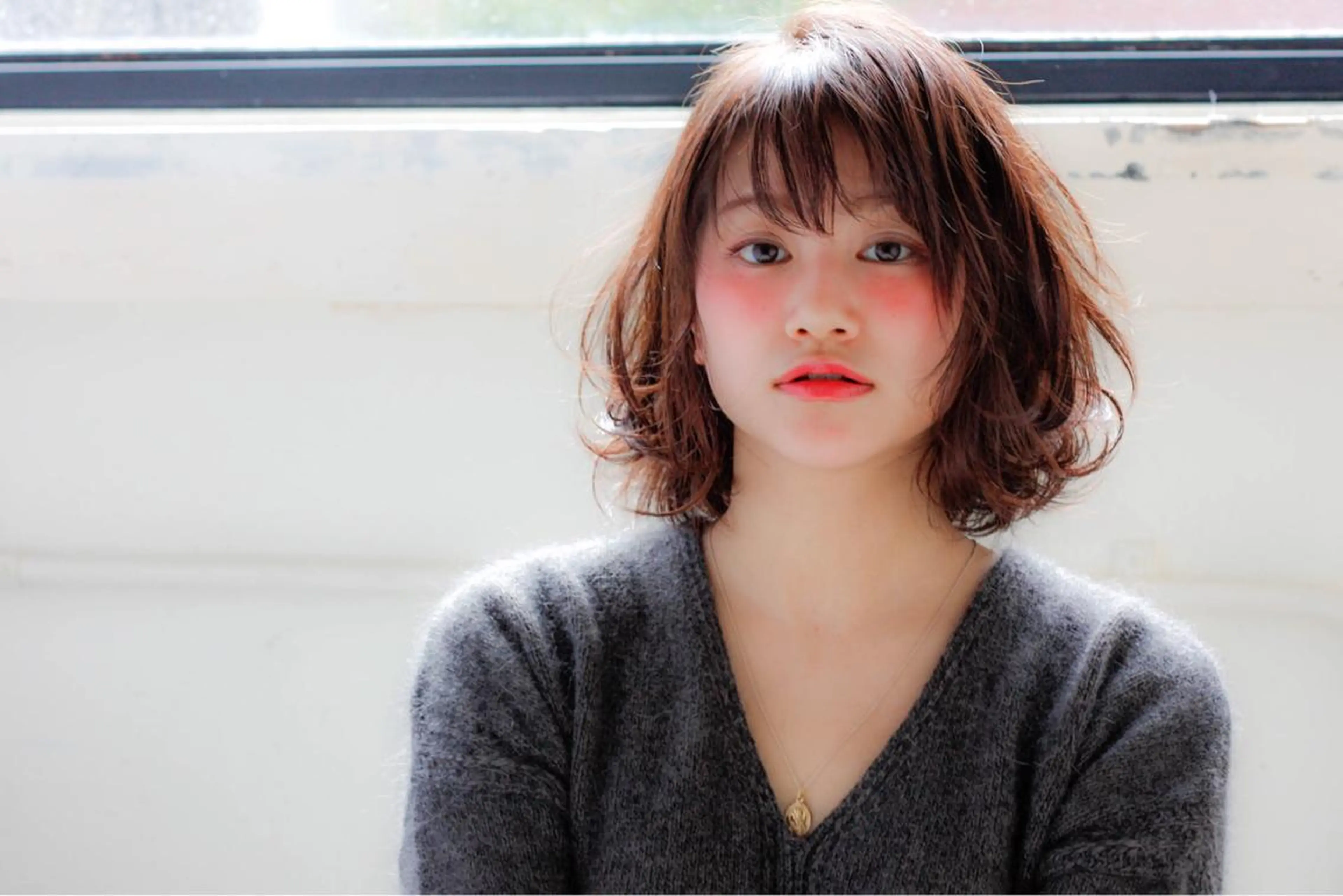 ショート カラー ボブ 外ハネヘア 髪質改善縮毛矯正✨ ナリタユウヤのヘアスタイル