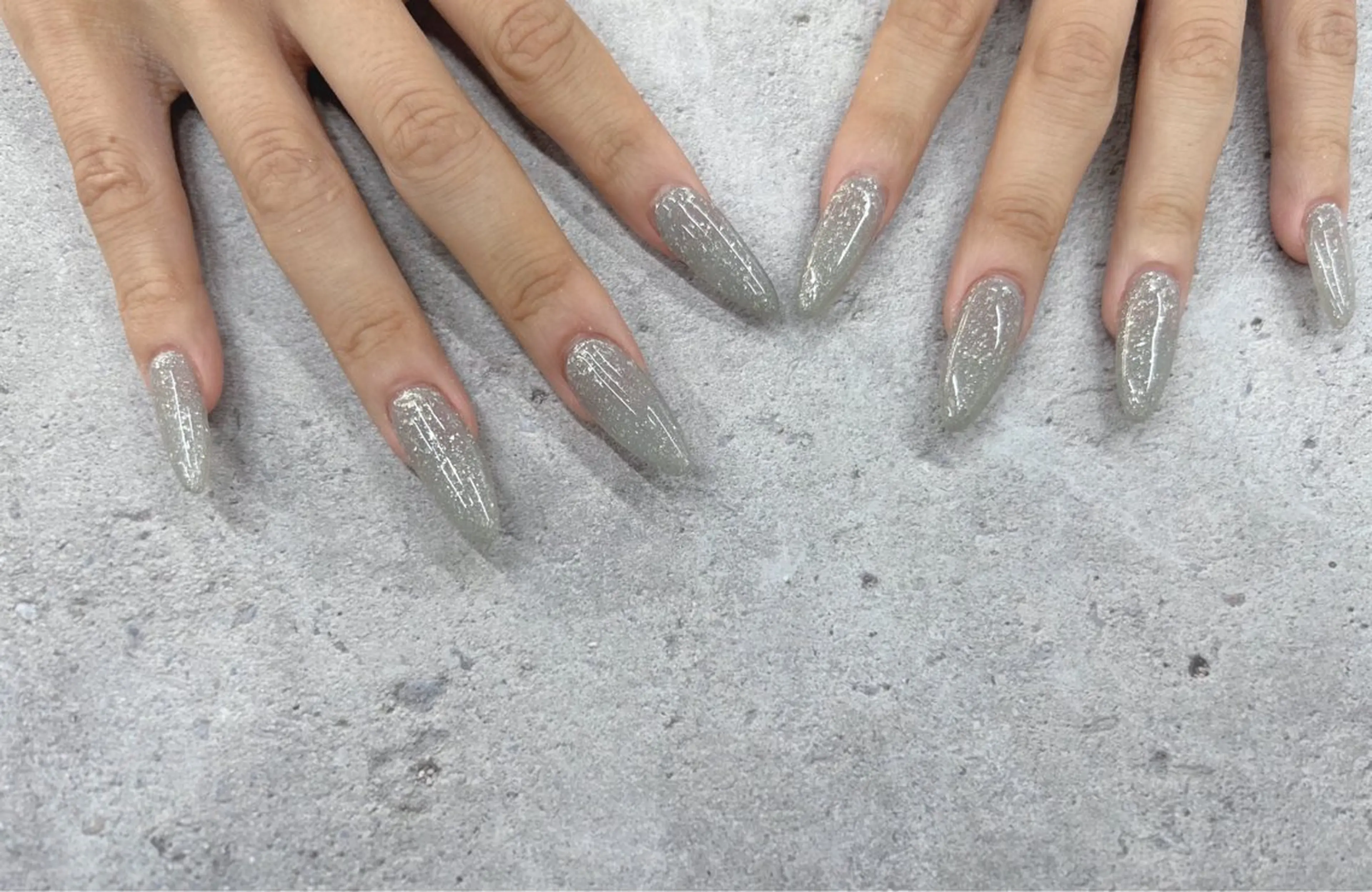 ネイル ラメ(グリッター) ハンドネイル Nail Salon agré所属・agré ネイルサロン　アグレのネイルデザイン