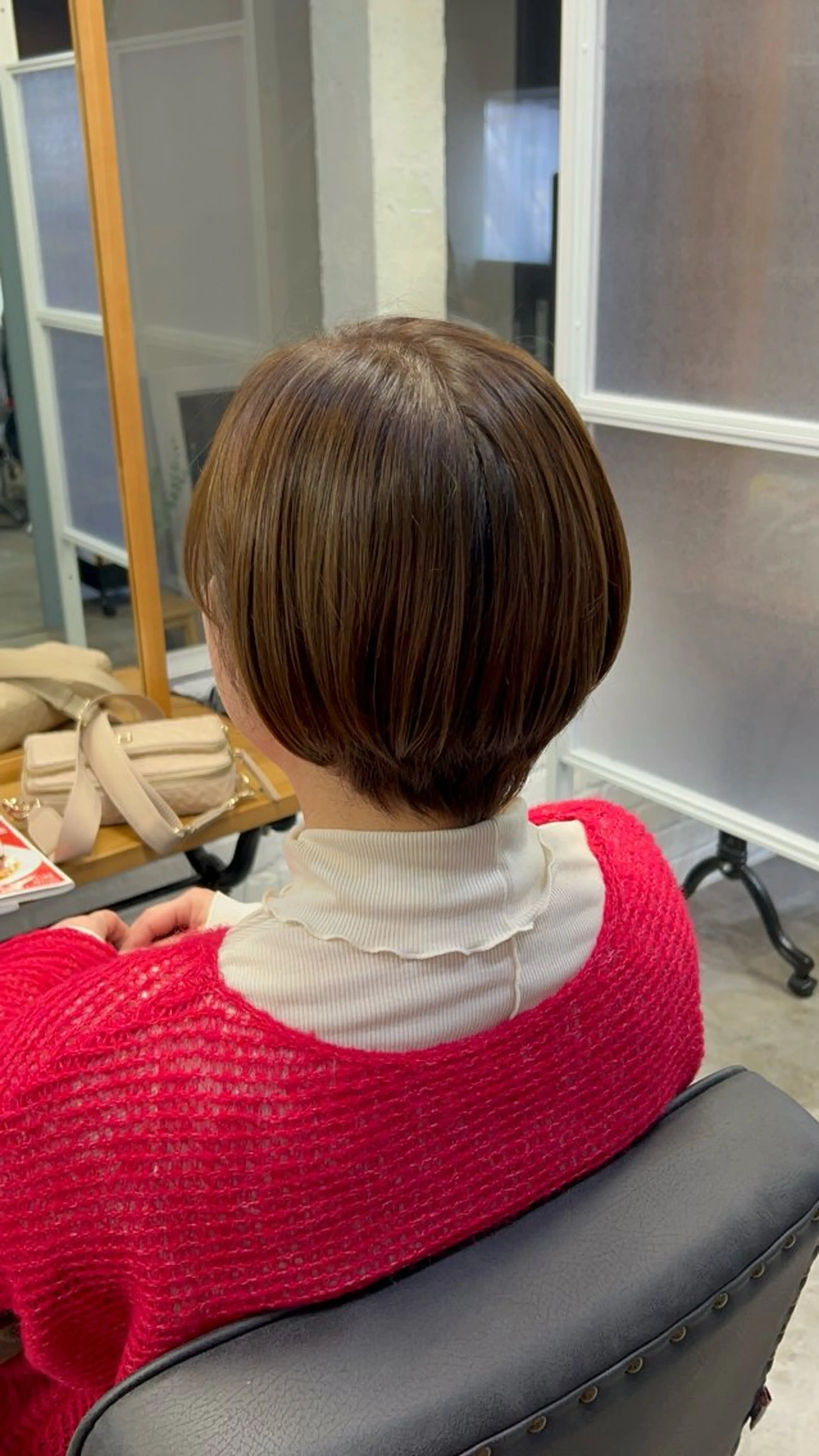 ショート カラー less所属・sena 𝜗𝜚のヘアスタイル