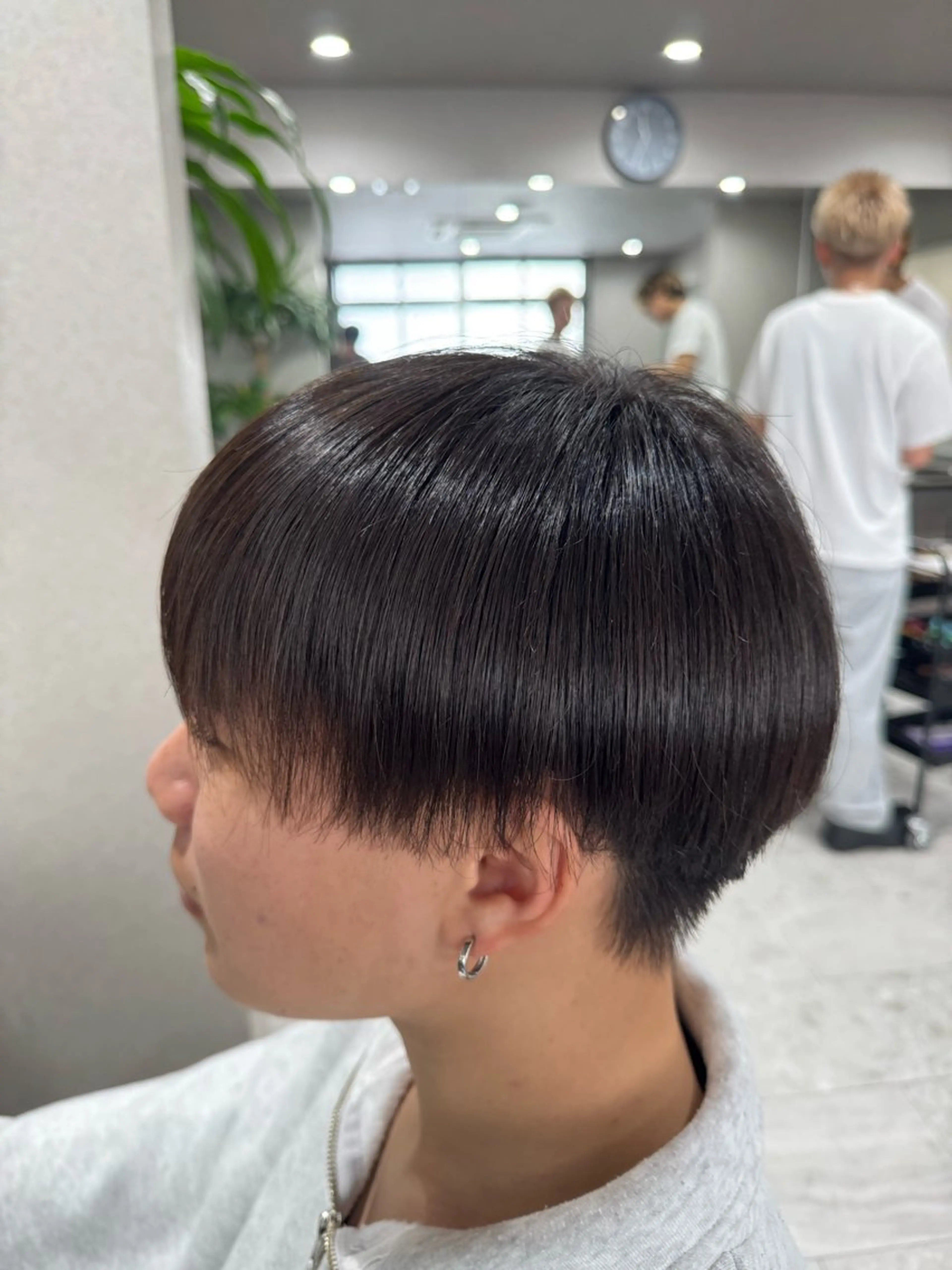 カット（無料）＋縮毛矯正（材料費として1500円いただきます）の写真